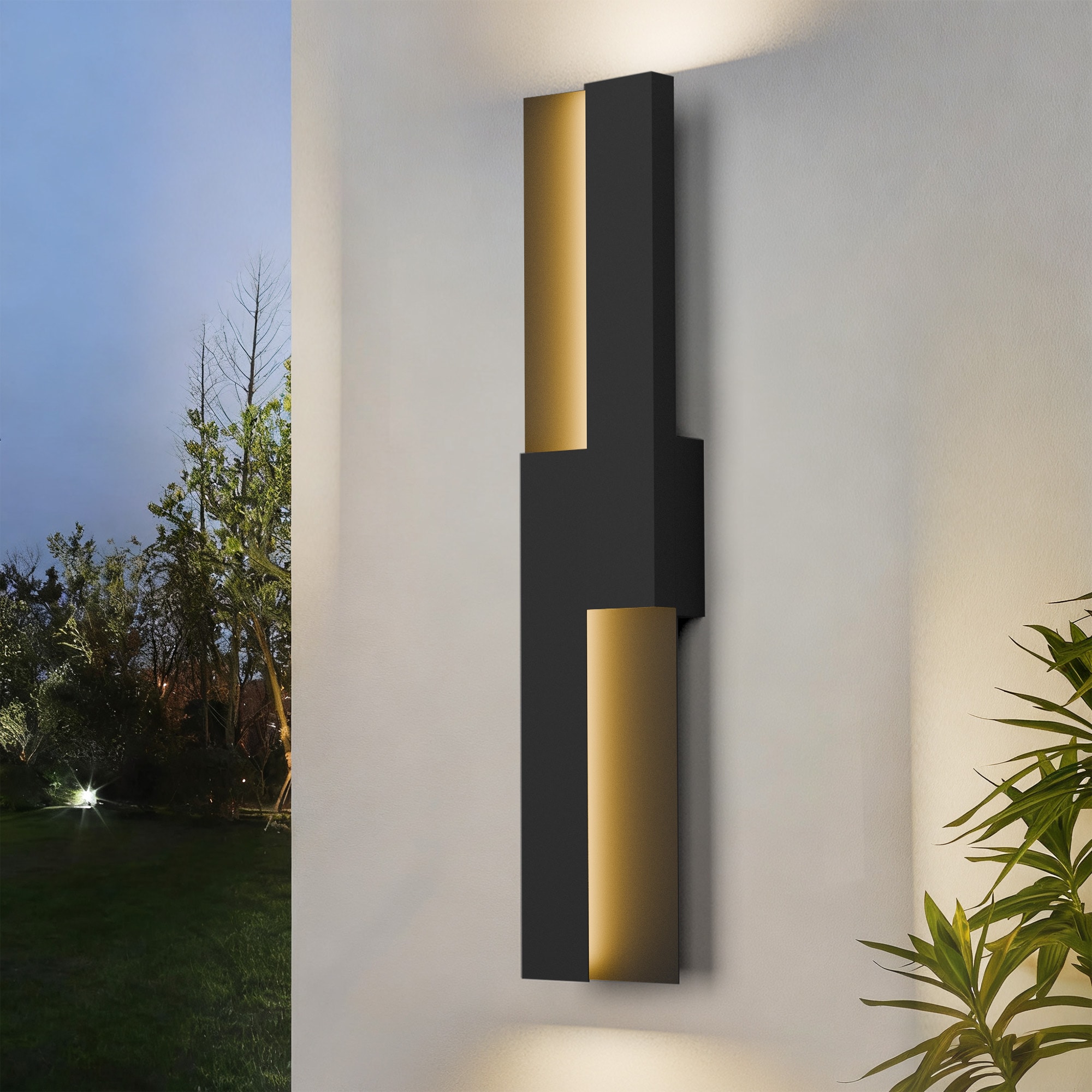 LamQee EXterior LED Wall Light 23.6-in H Matte Black Hardwired Integrated LED Outdoor Wall Light