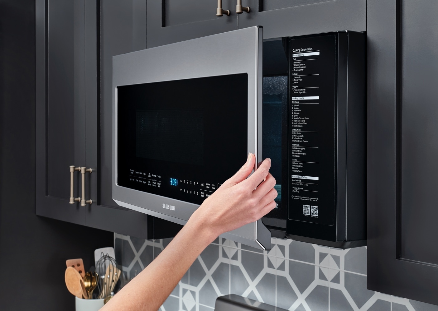 1.1 Cu ft Sensor Microwave Oven – Beautiful™
