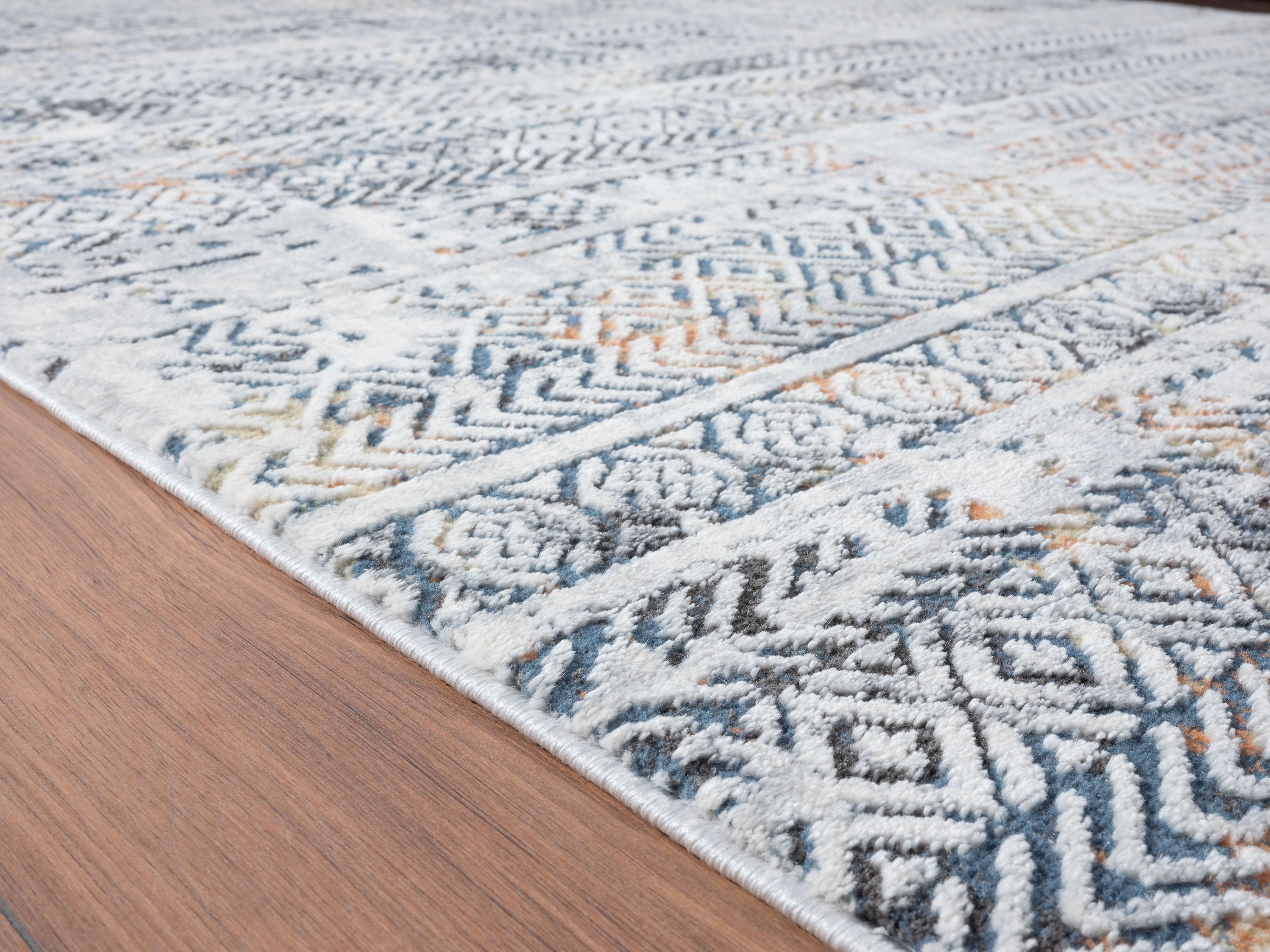 United Weavers Of America 2620 31075 88R rugs - View #4