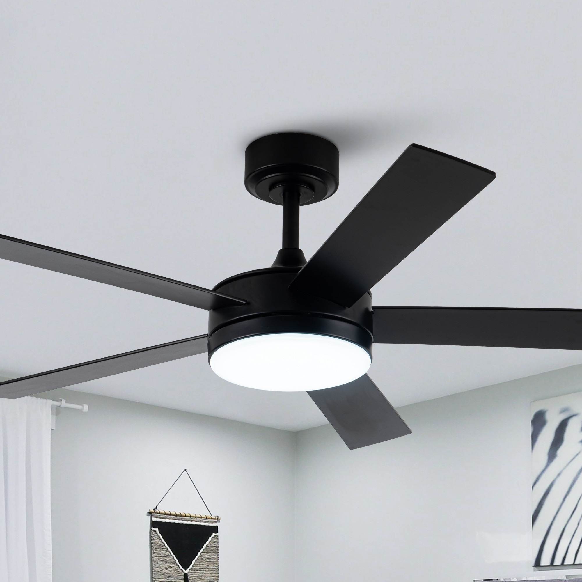VACZON VZA01B103A 48-in Matte Black with Black Blades Ceiling Fan With Light and Remote ( 5 -Blade )