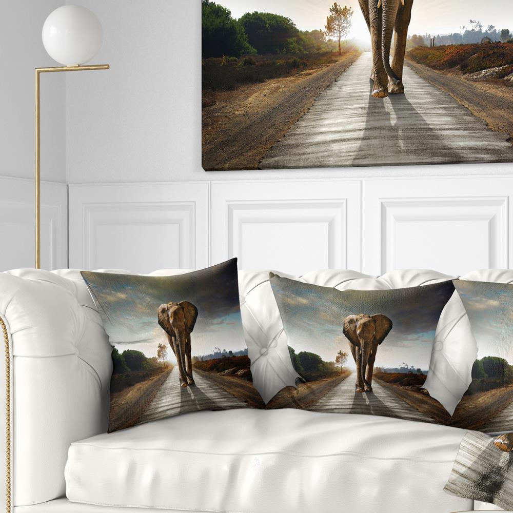 Designart CU6999-16-16 16-in x 16-in Black Indoor Decorative Pillow