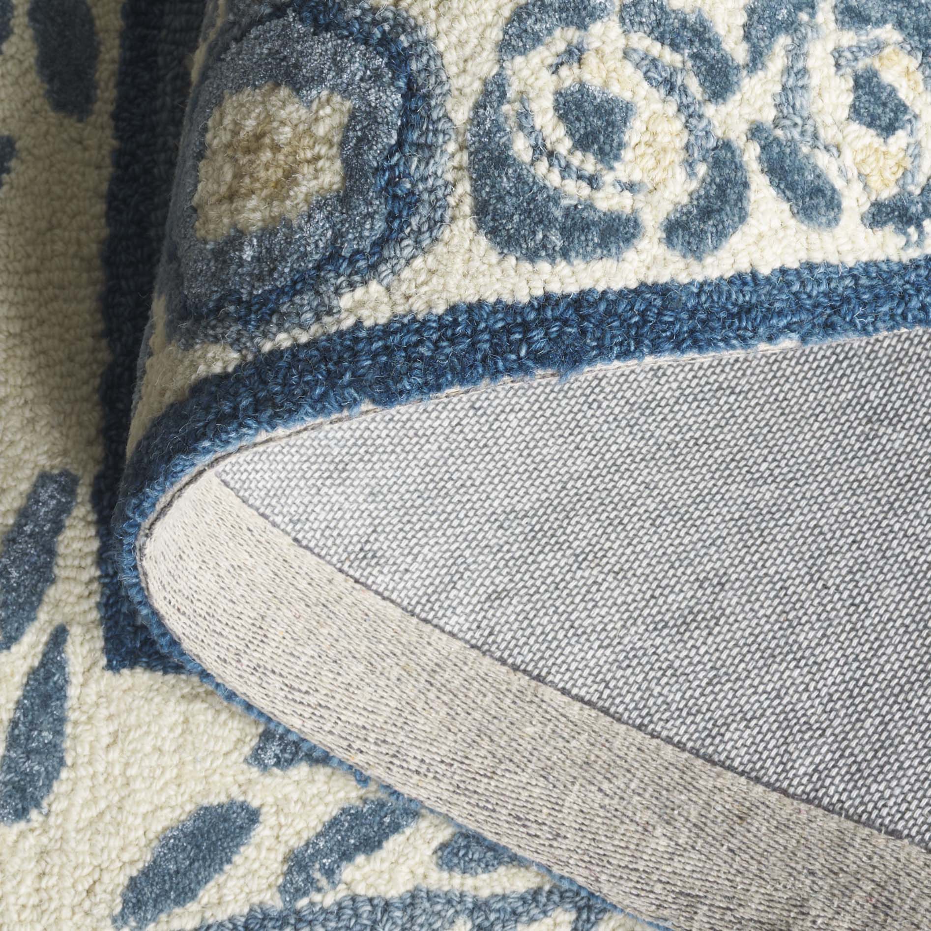 Safavieh ET215N-5 rugs - View #6