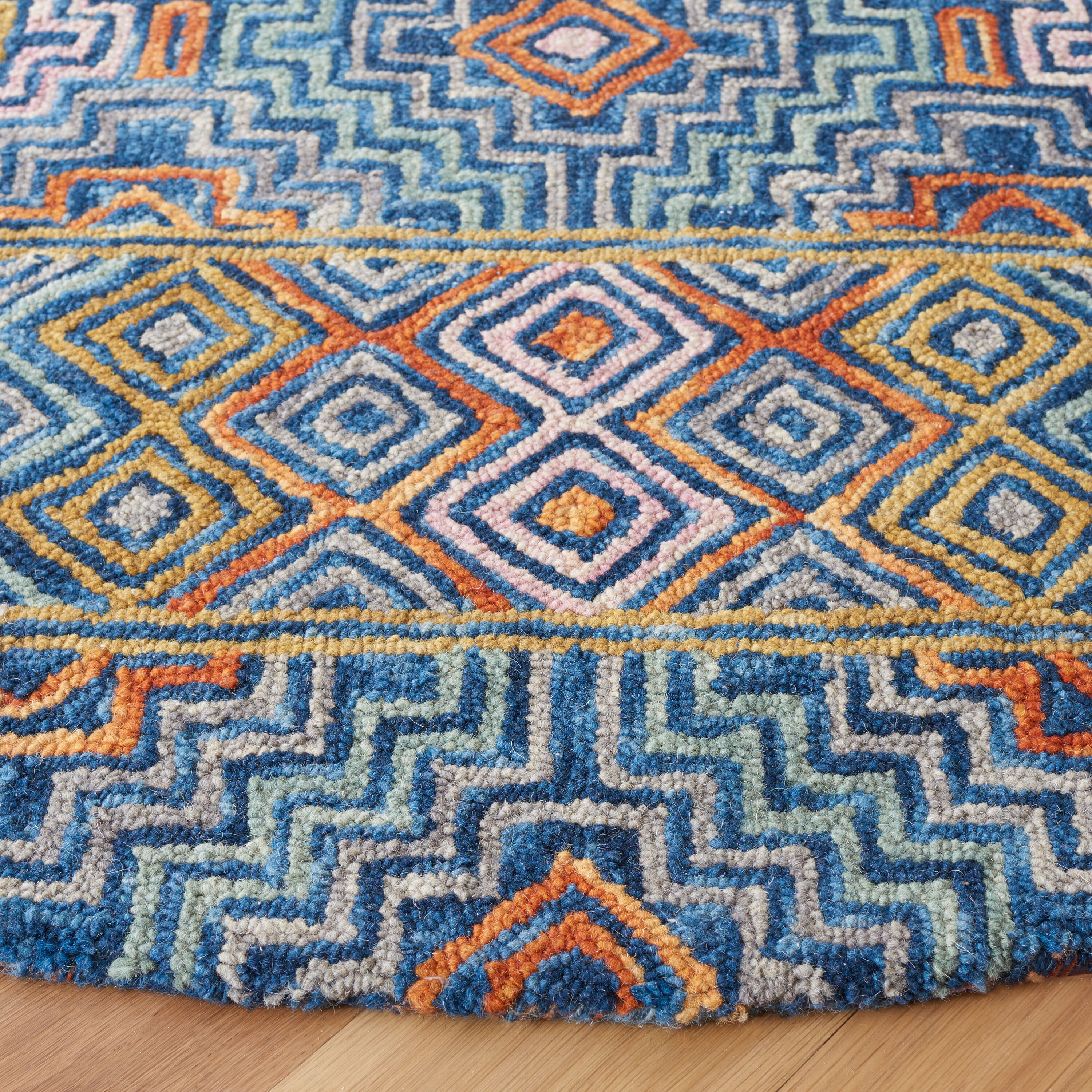 Safavieh APN273M-6R rugs - View #3