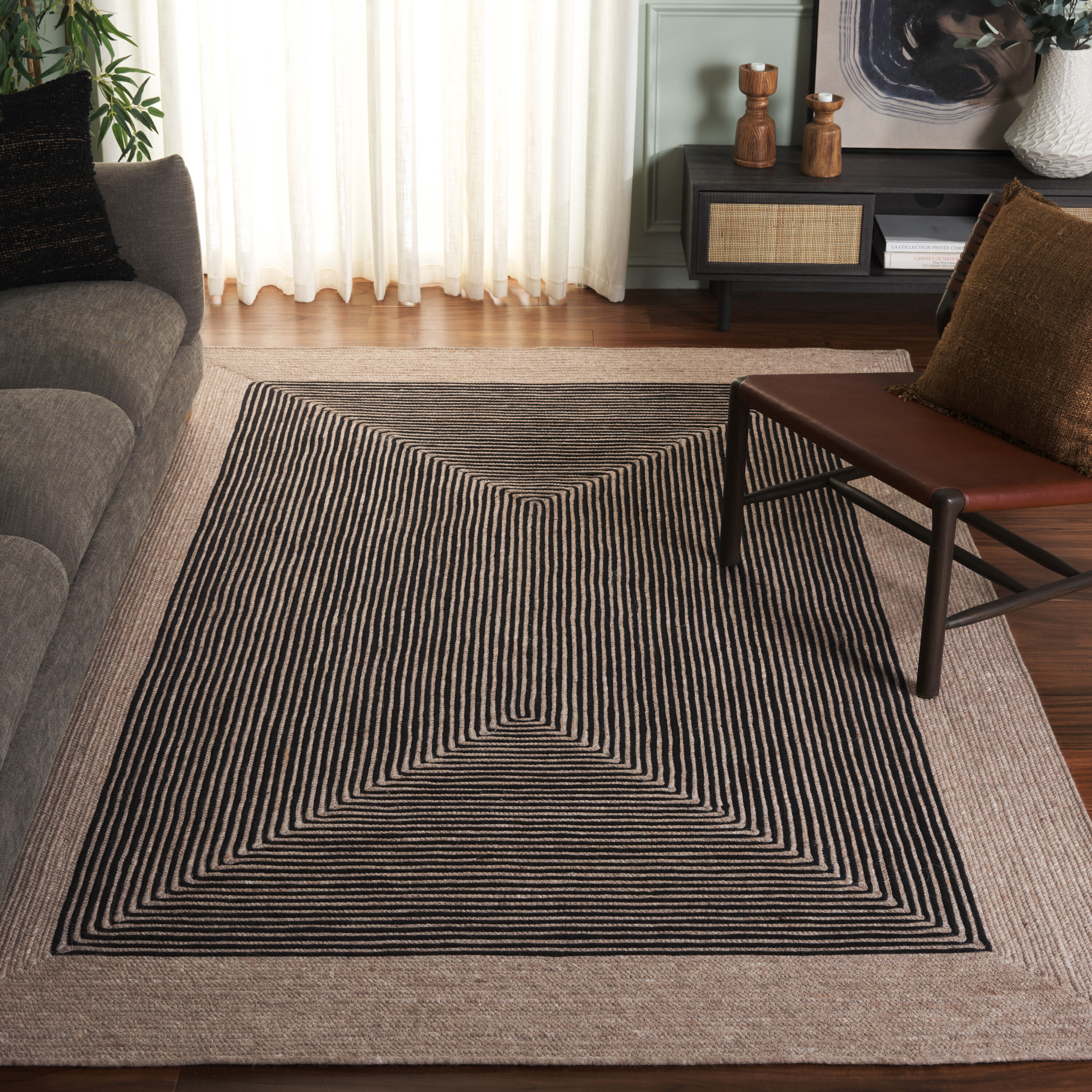  Braided 904 Beige/Black Contemporary 6ft x 9ft Medium Rectangle Rug