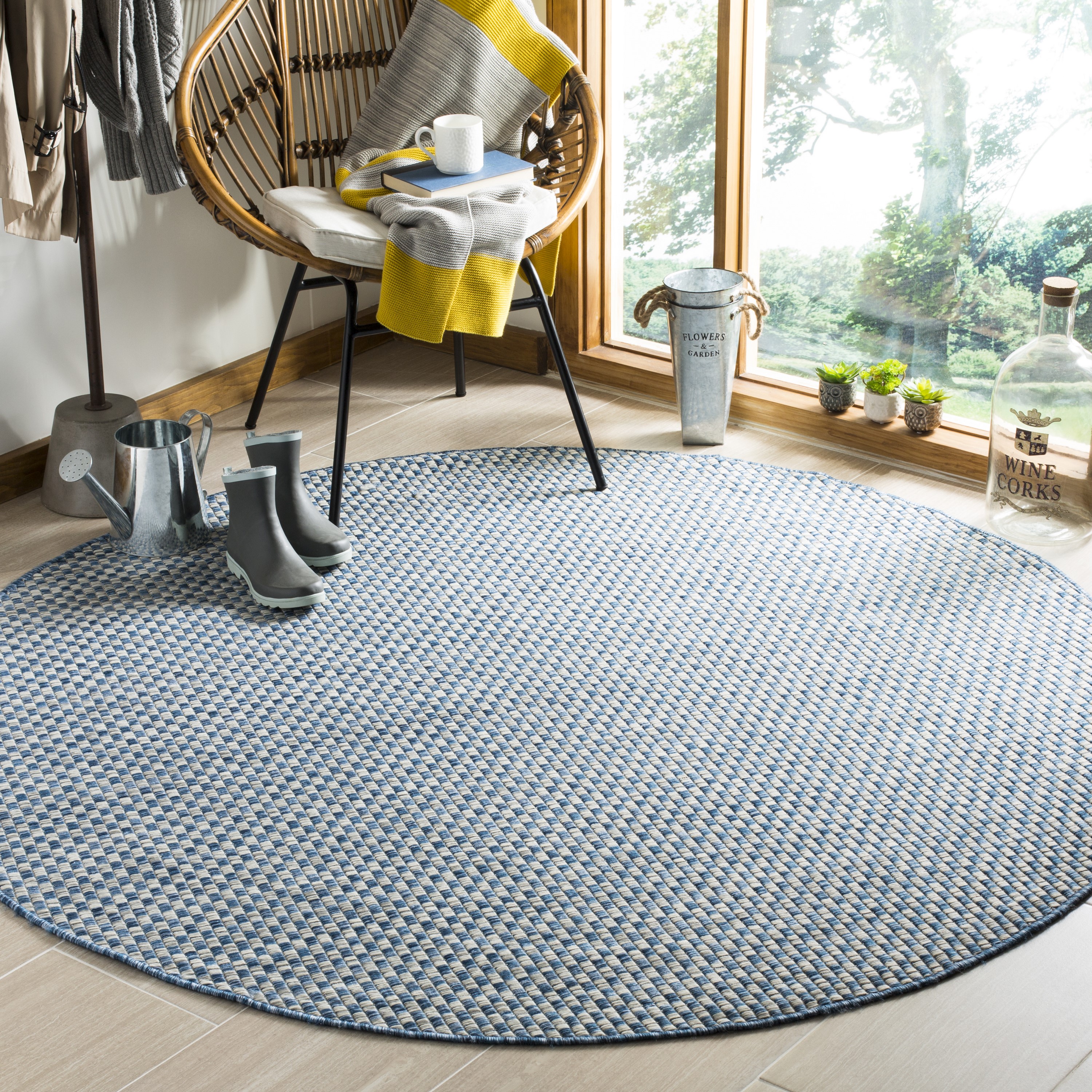 Safavieh CY8653-36821-5R Courtyard Salvador 5 x 5 (ft) Loomed Polypropylene Blue/Light Gray Round Indoor/Outdoor Coastal Area rug