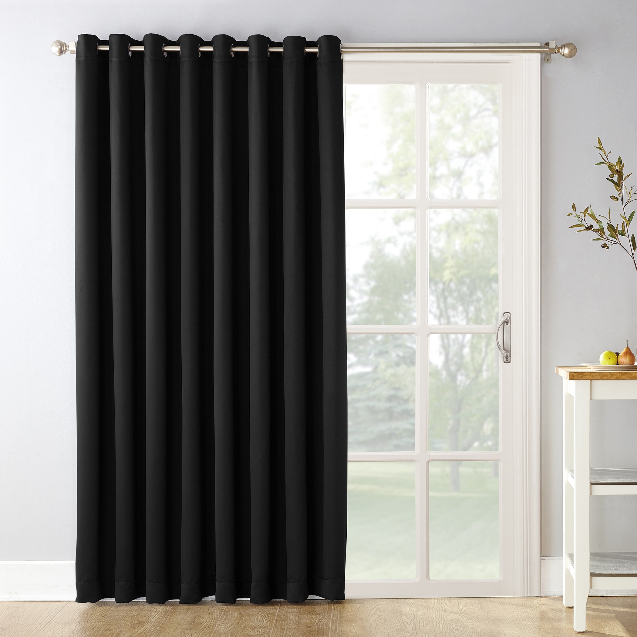 Sun Zero 84 In Black Blackout Interlined Grommet Single Curtain Panel The Curtains Ds Department At Lowes Com