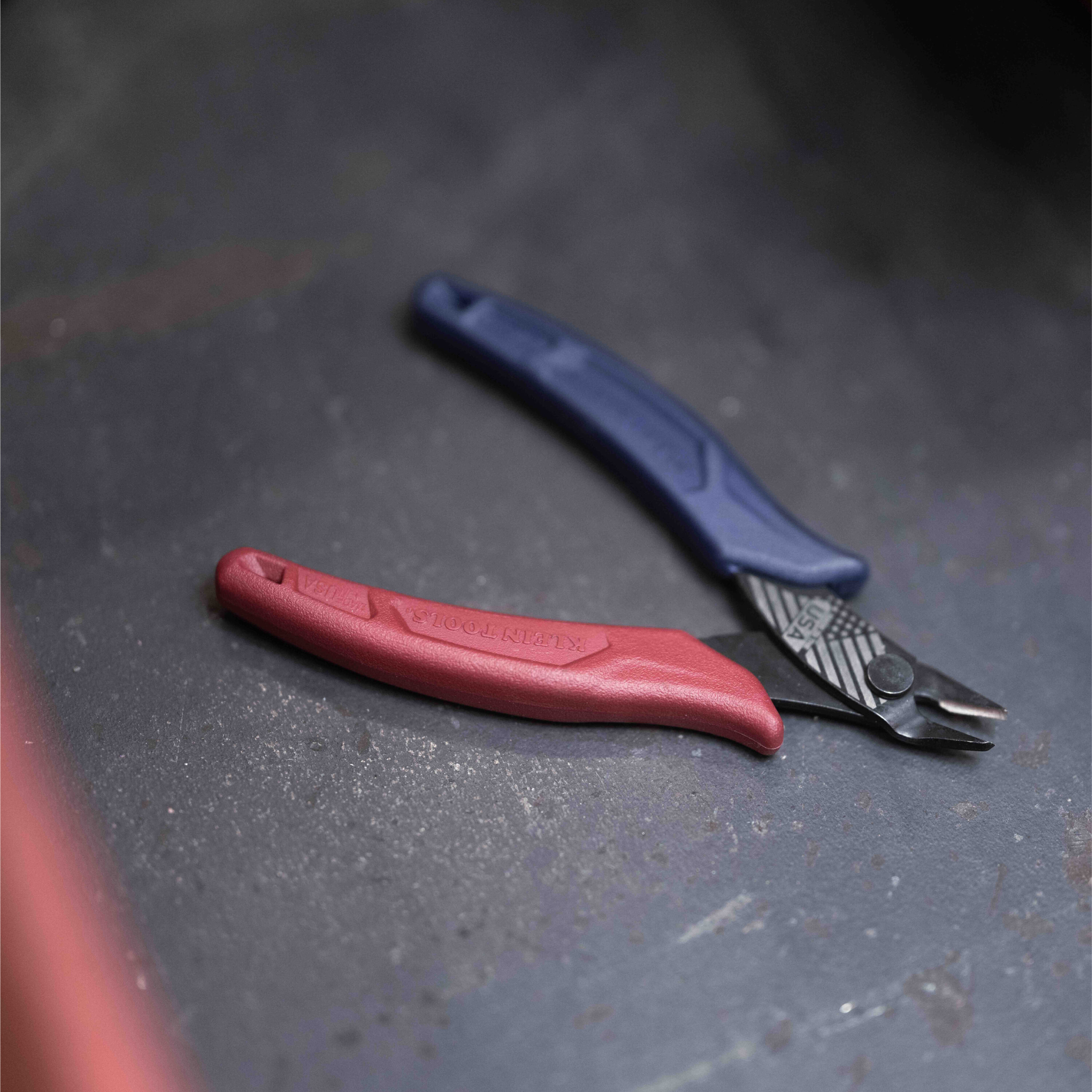 Klein Tools D275574 sidecutters - View #4