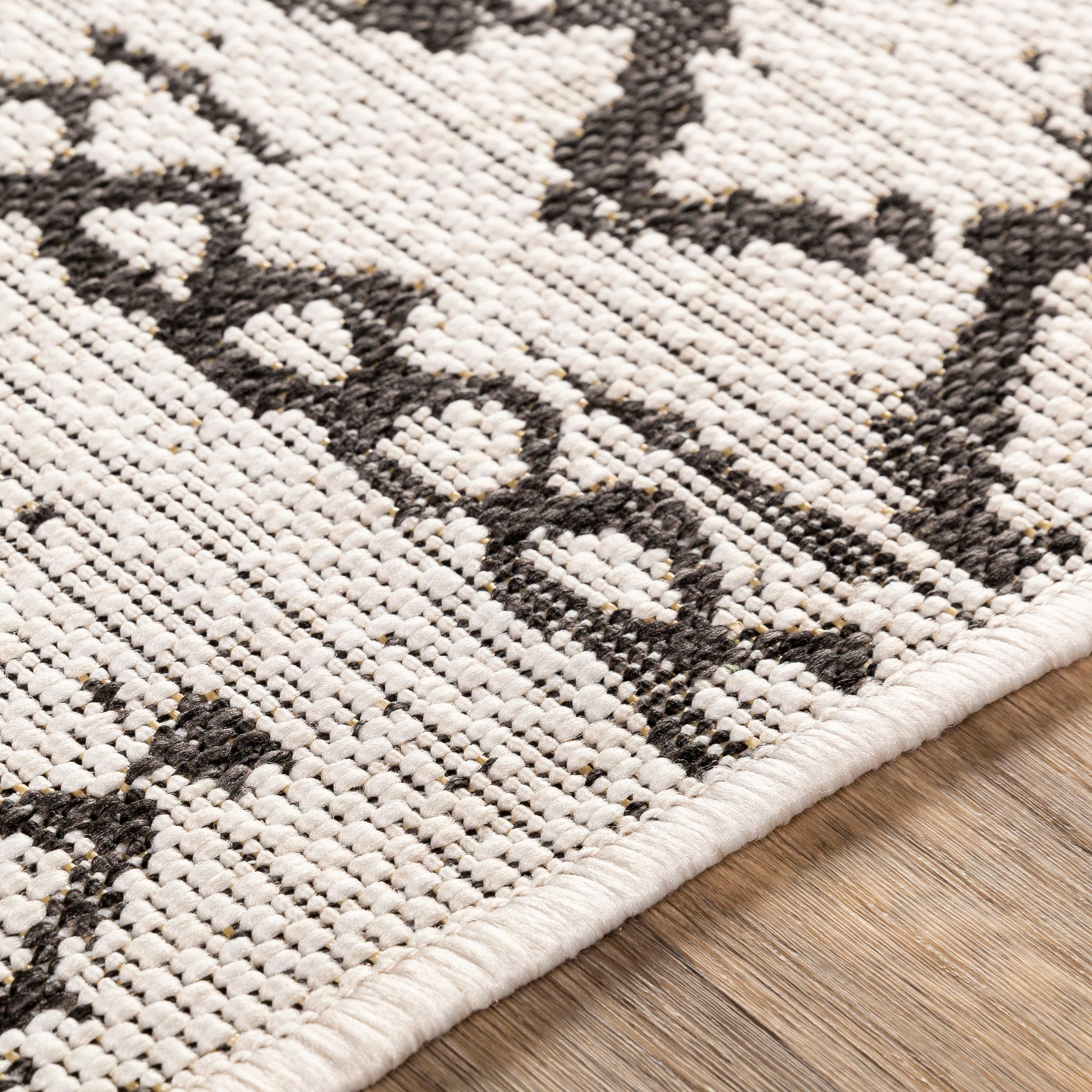 Surya EAG2341-710SQ rugs - View #4
