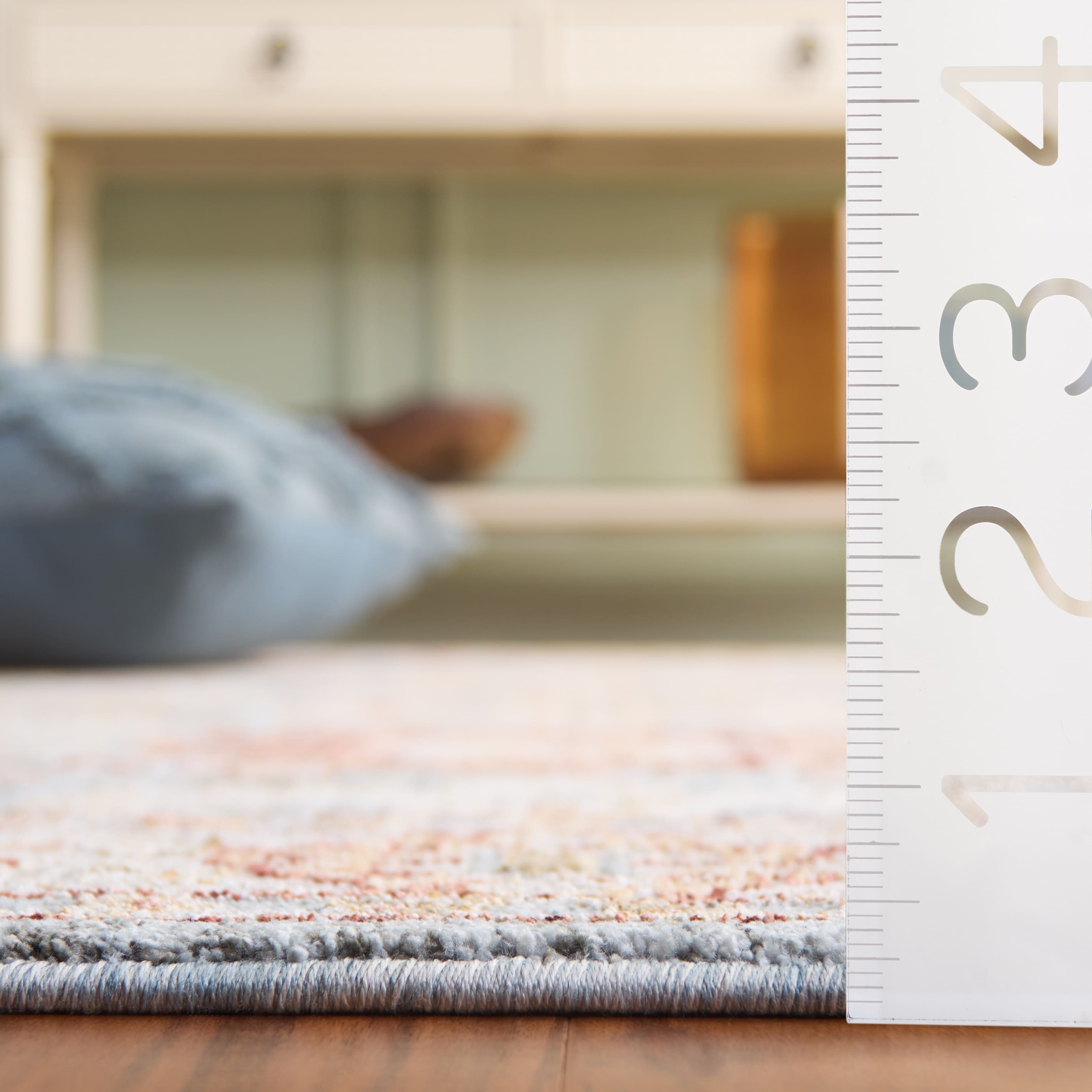 Safavieh HLT112M-4 rugs - View #4