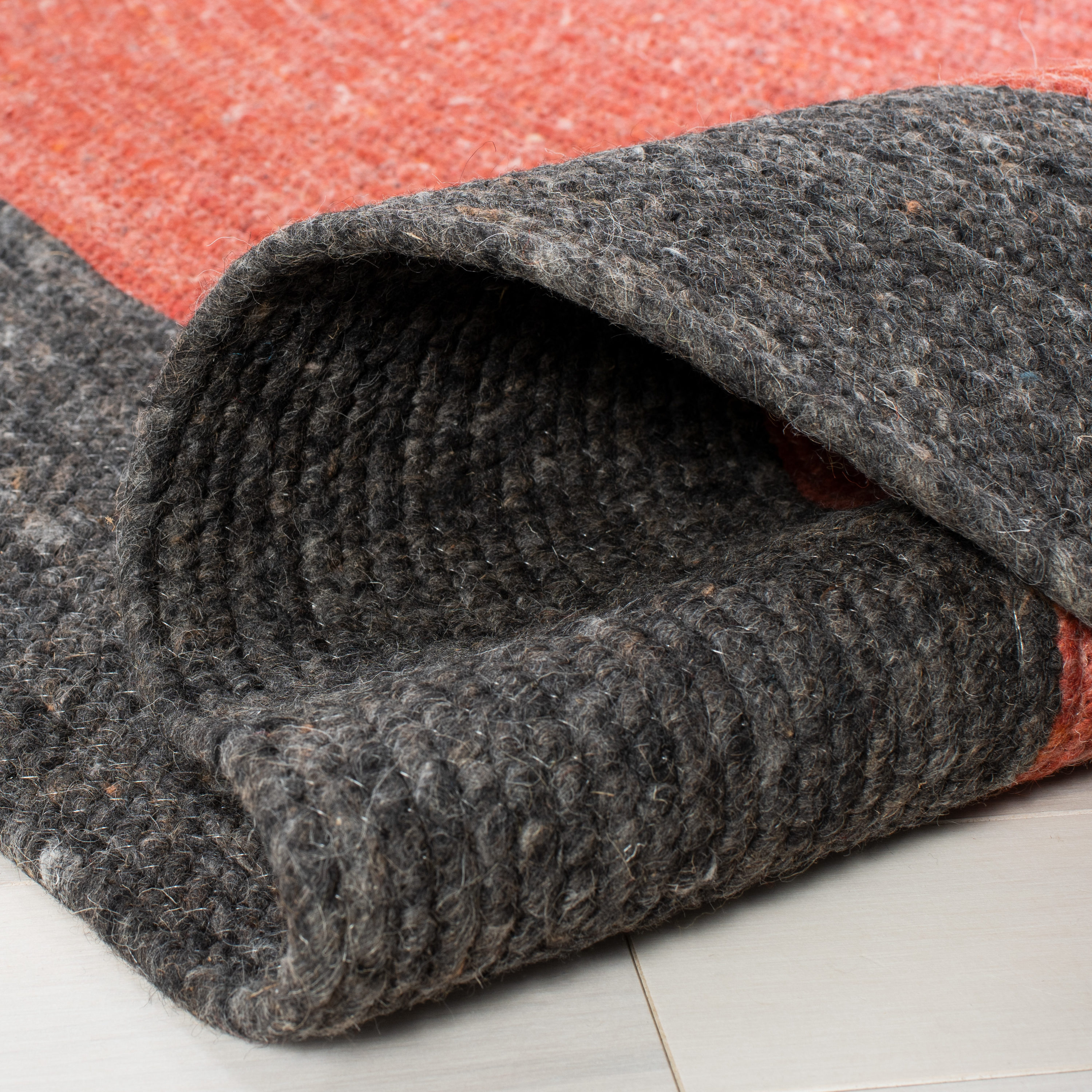 Safavieh BRD902Q-3R rugs - View #5