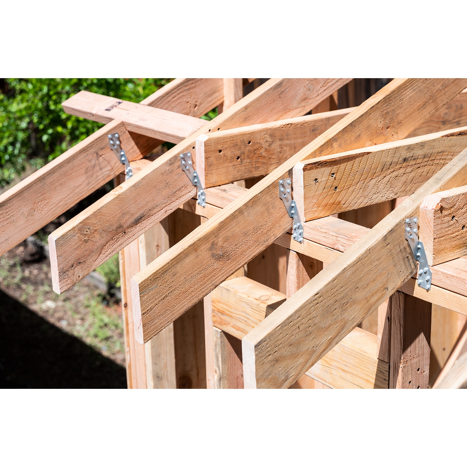 Simpson Strong-Tie H2.5AZ Trusses-And-Rafter-Ties - View #7