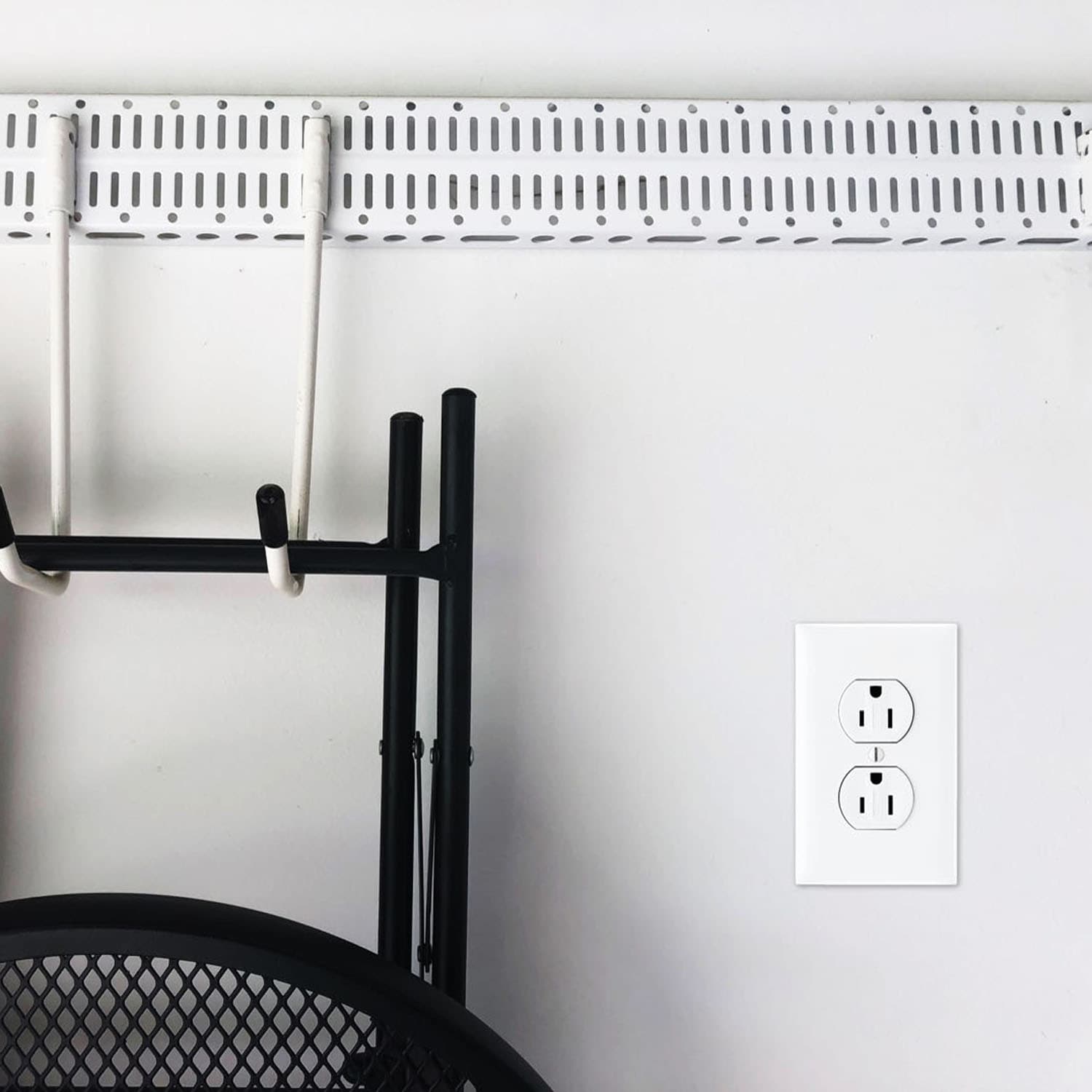 Legrand TP8WCP10 Electrical-Wall-Plates - View #7
