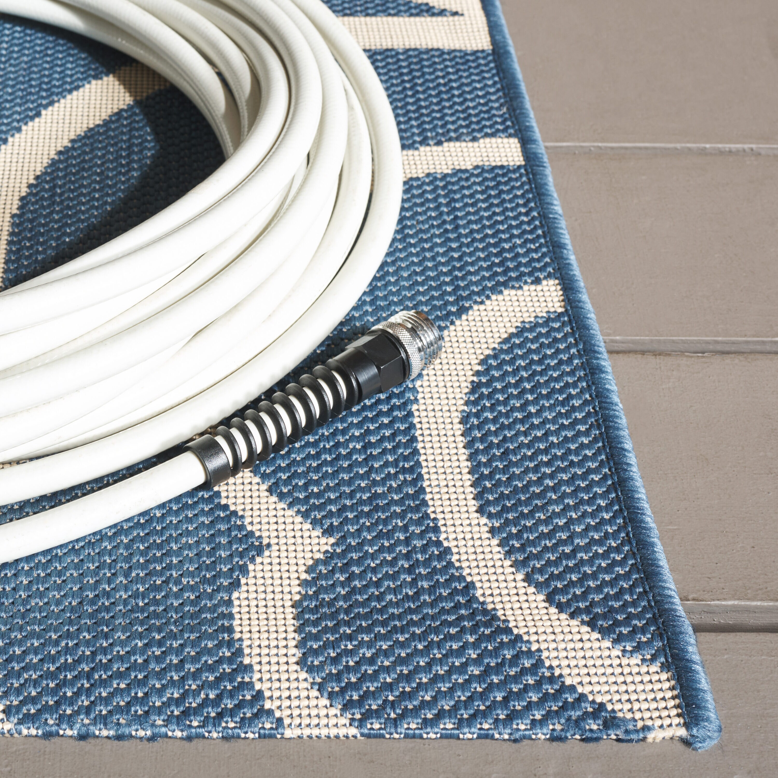 Safavieh CY5141C-4 rugs - View #3