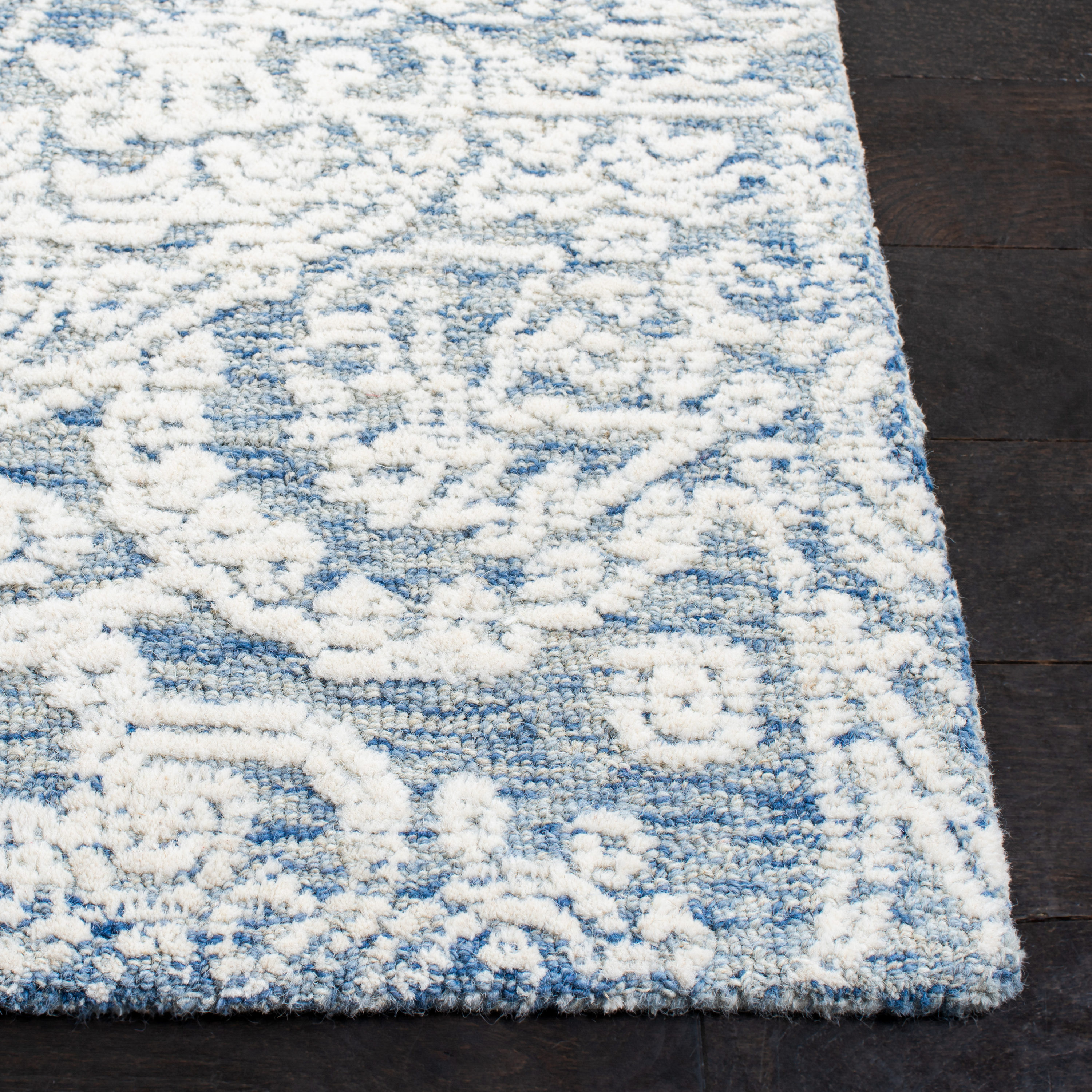 Safavieh MET993M-6SQ rugs - View #3