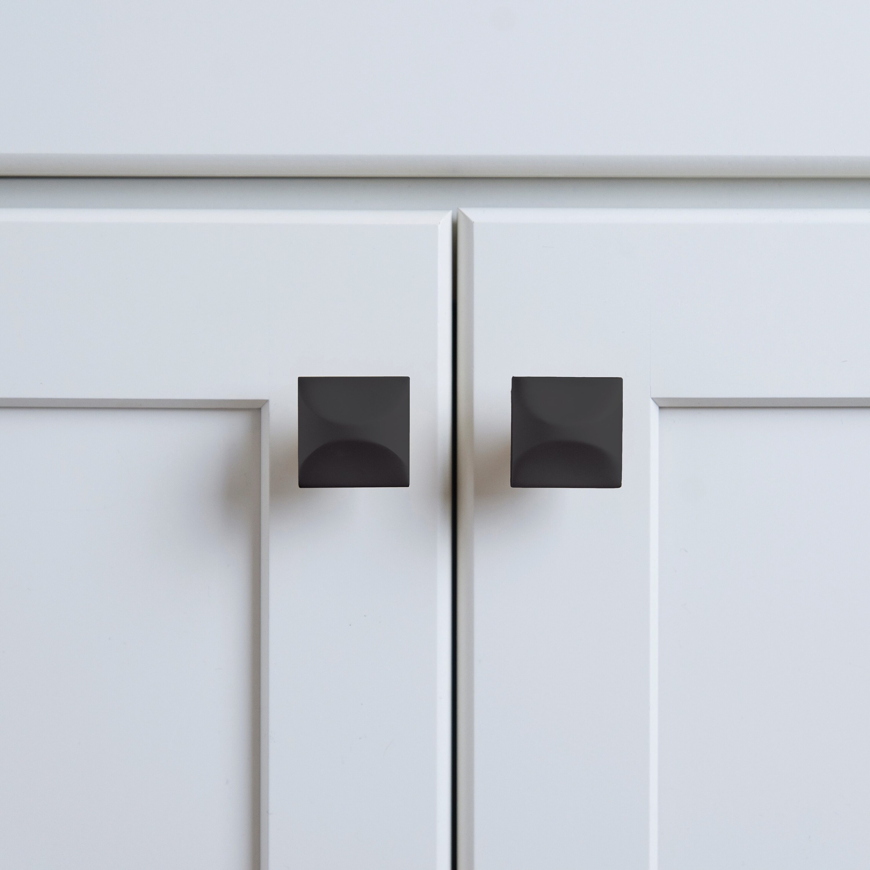 Hickory Hardware H076127-MB Cabinet-Knobs - View #3