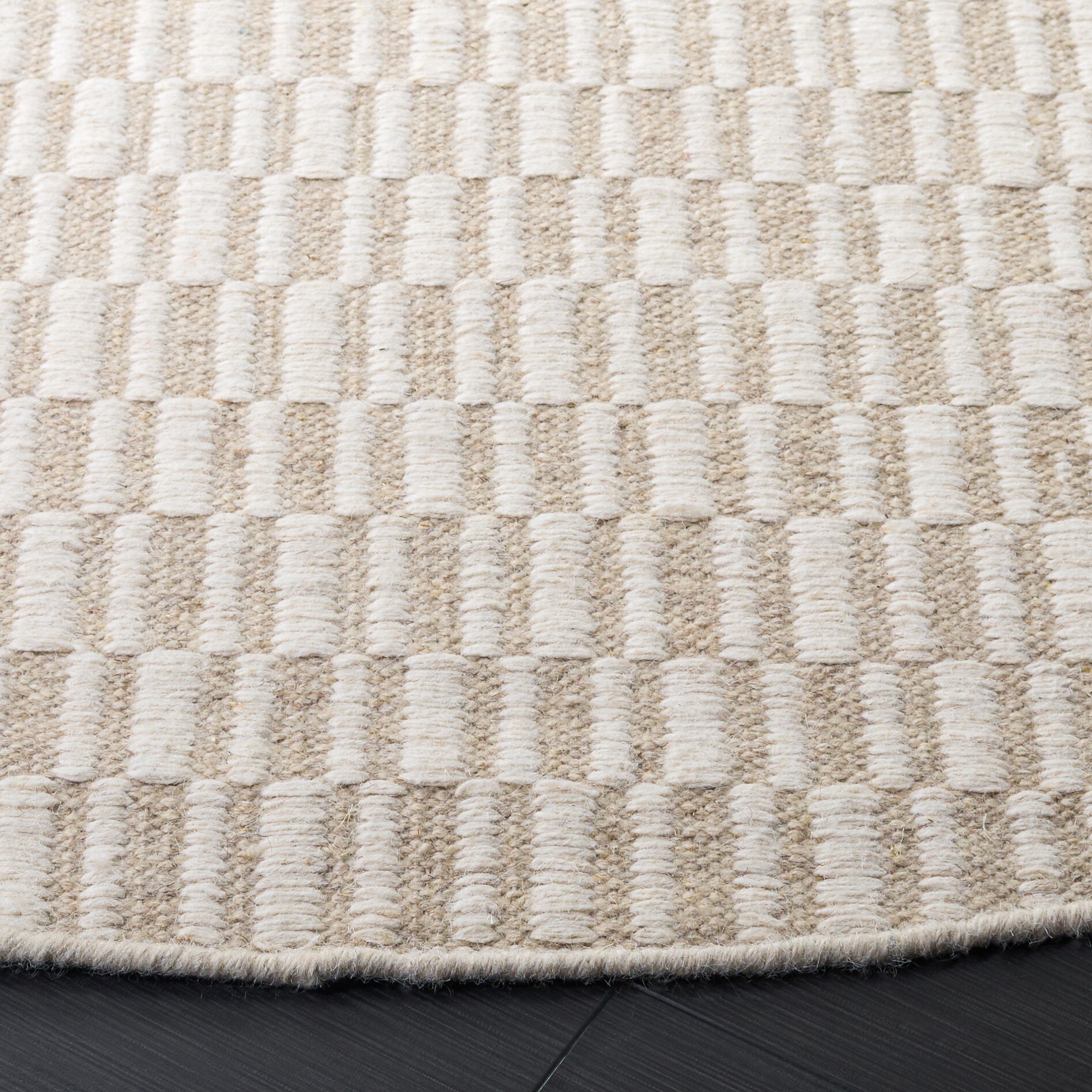 Safavieh VRM910B-6R rugs - View #3
