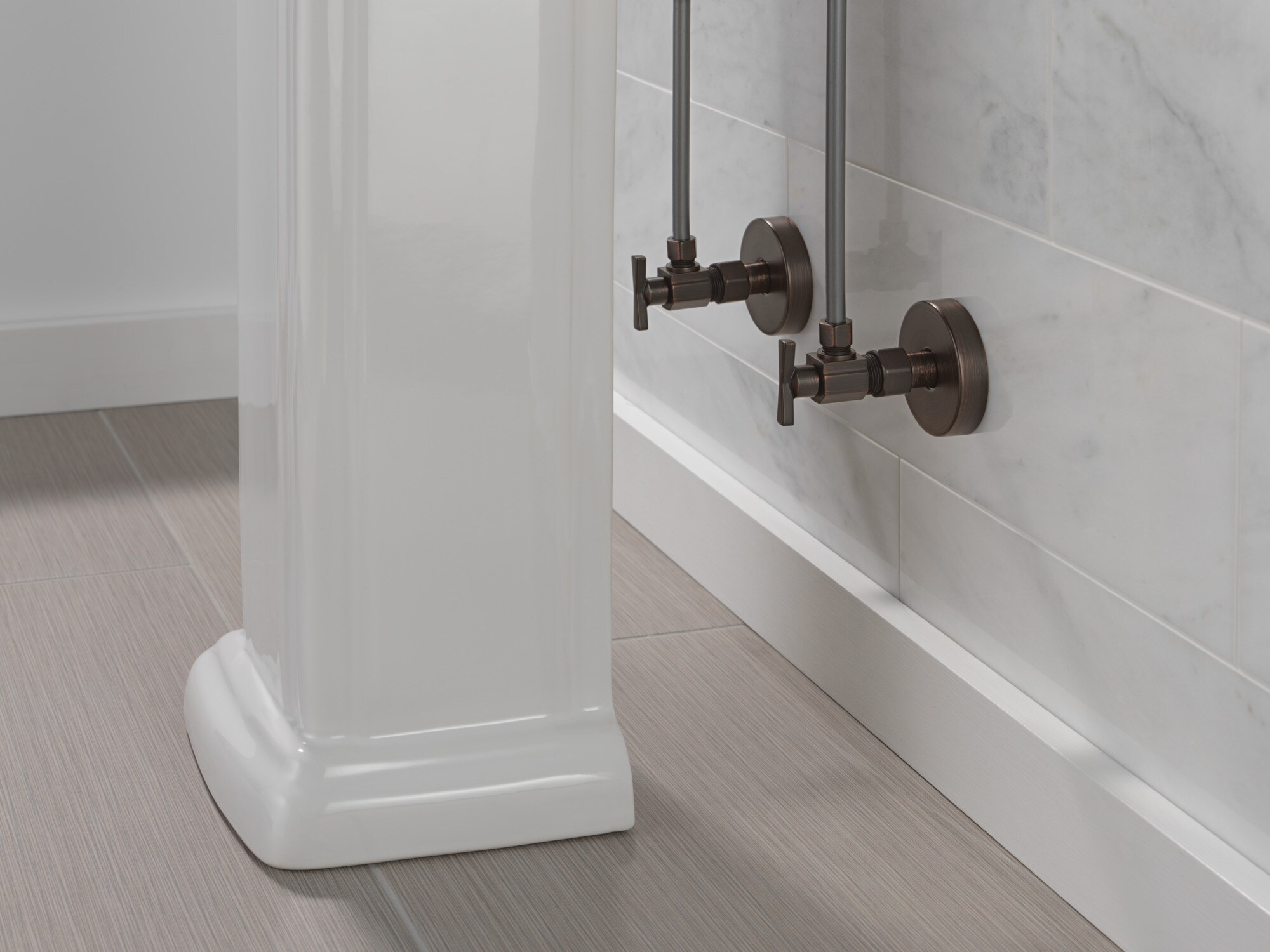 Delta DT022203-RB Under-Sink-Tubular-Drainage - View #2