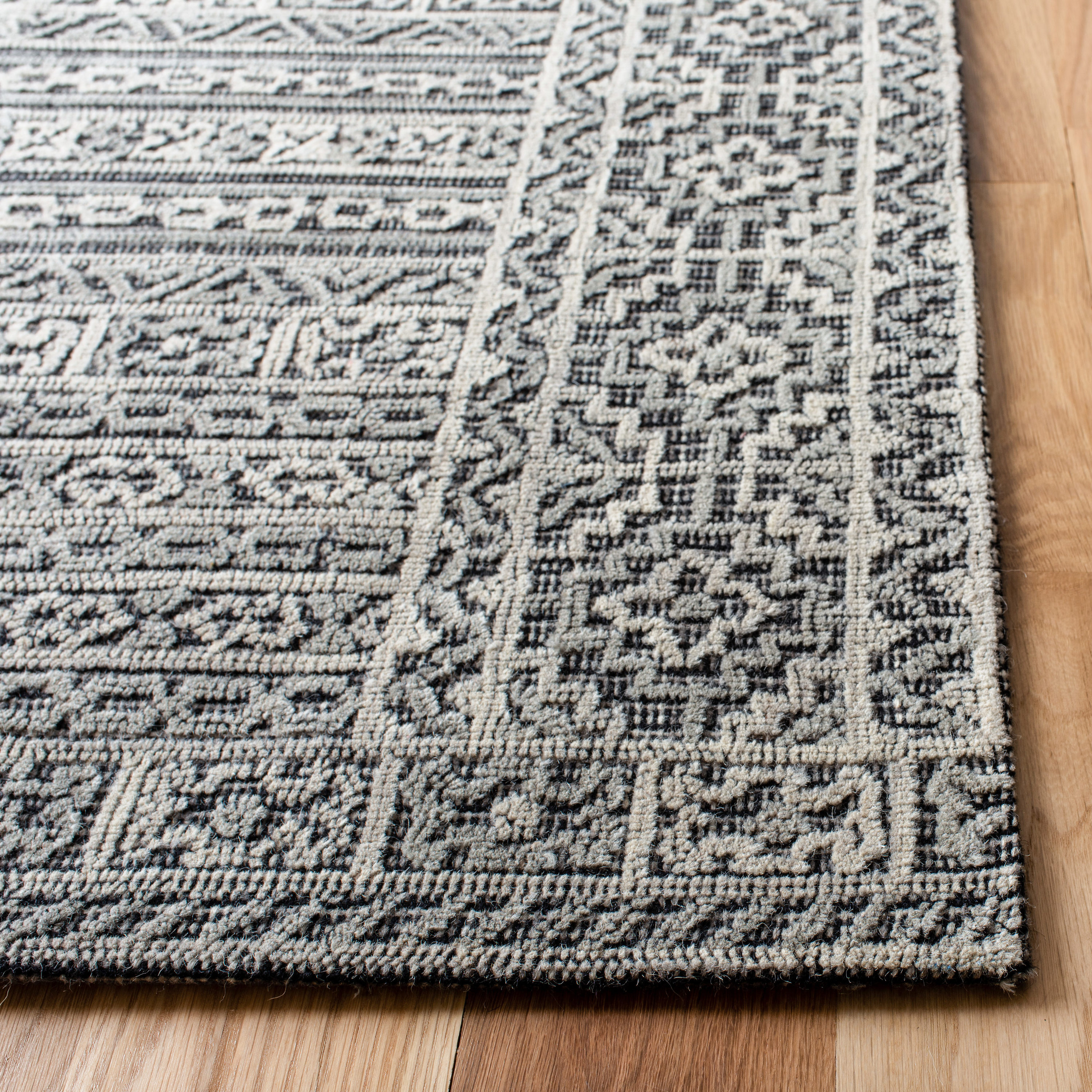 Handmade Black and Gray Wool Abstract Square Rug