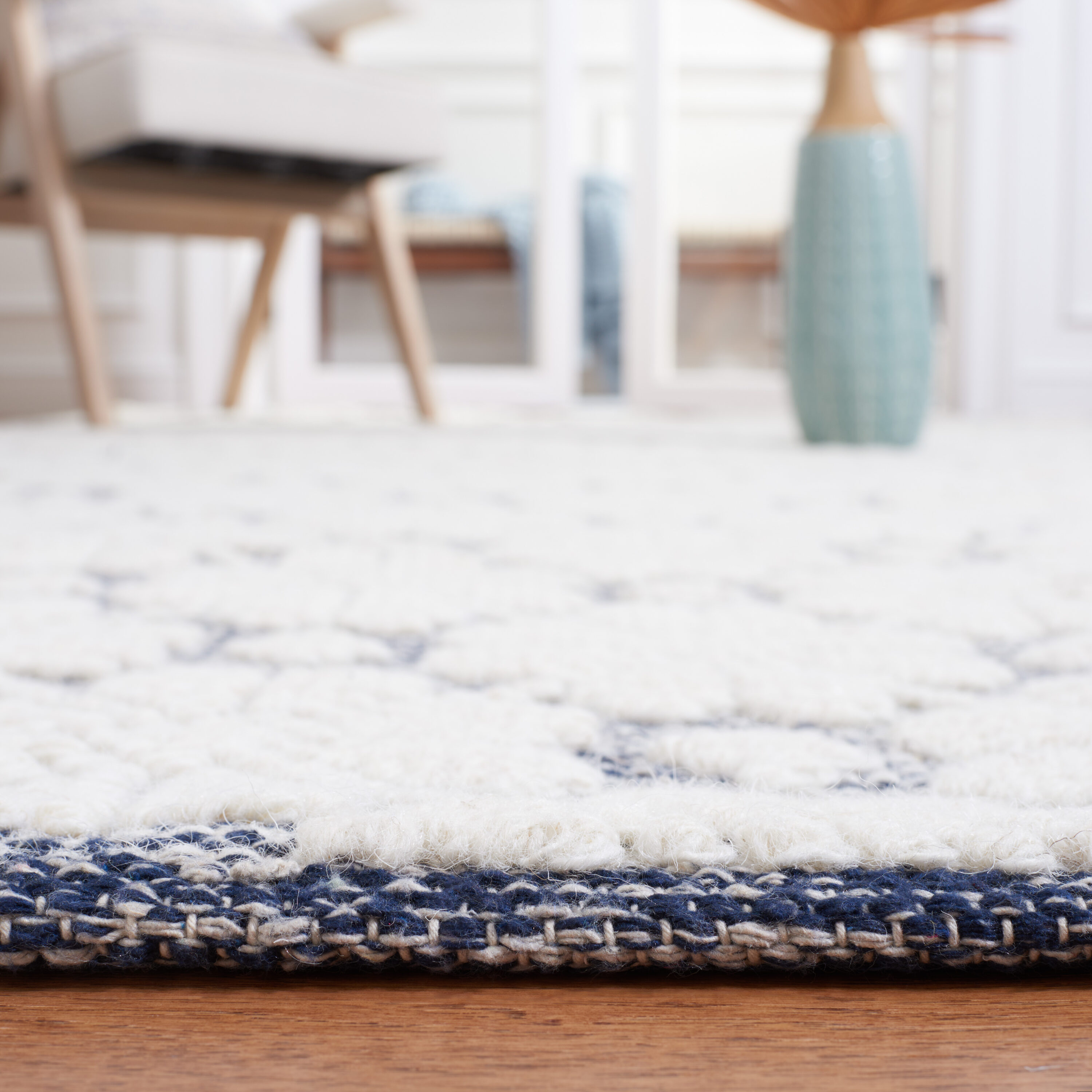 Safavieh MSR3503N-4 rugs - View #4