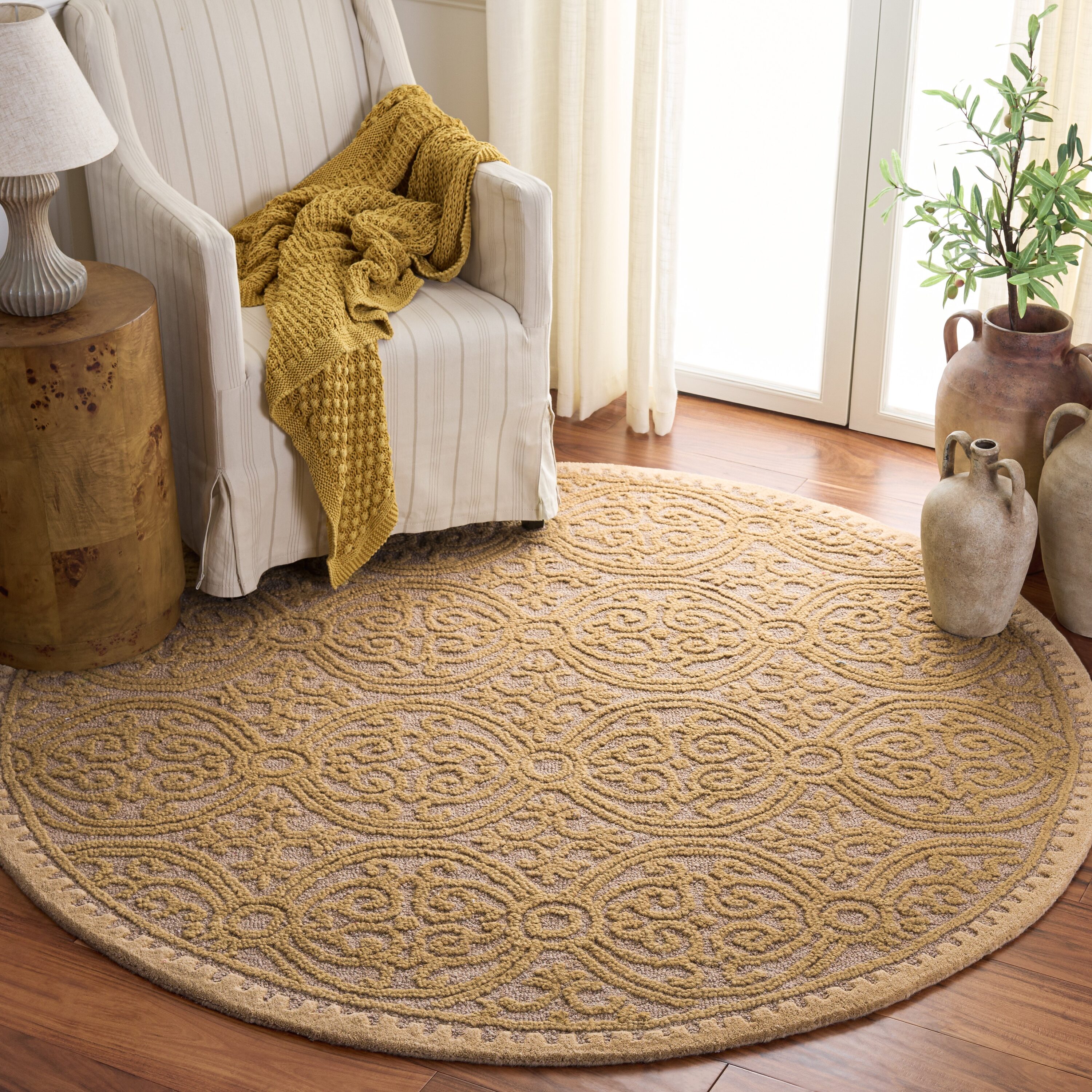  Cambridge 233 Light Gold/Dark Gold Traditional 6ft x 6ft Round Rug