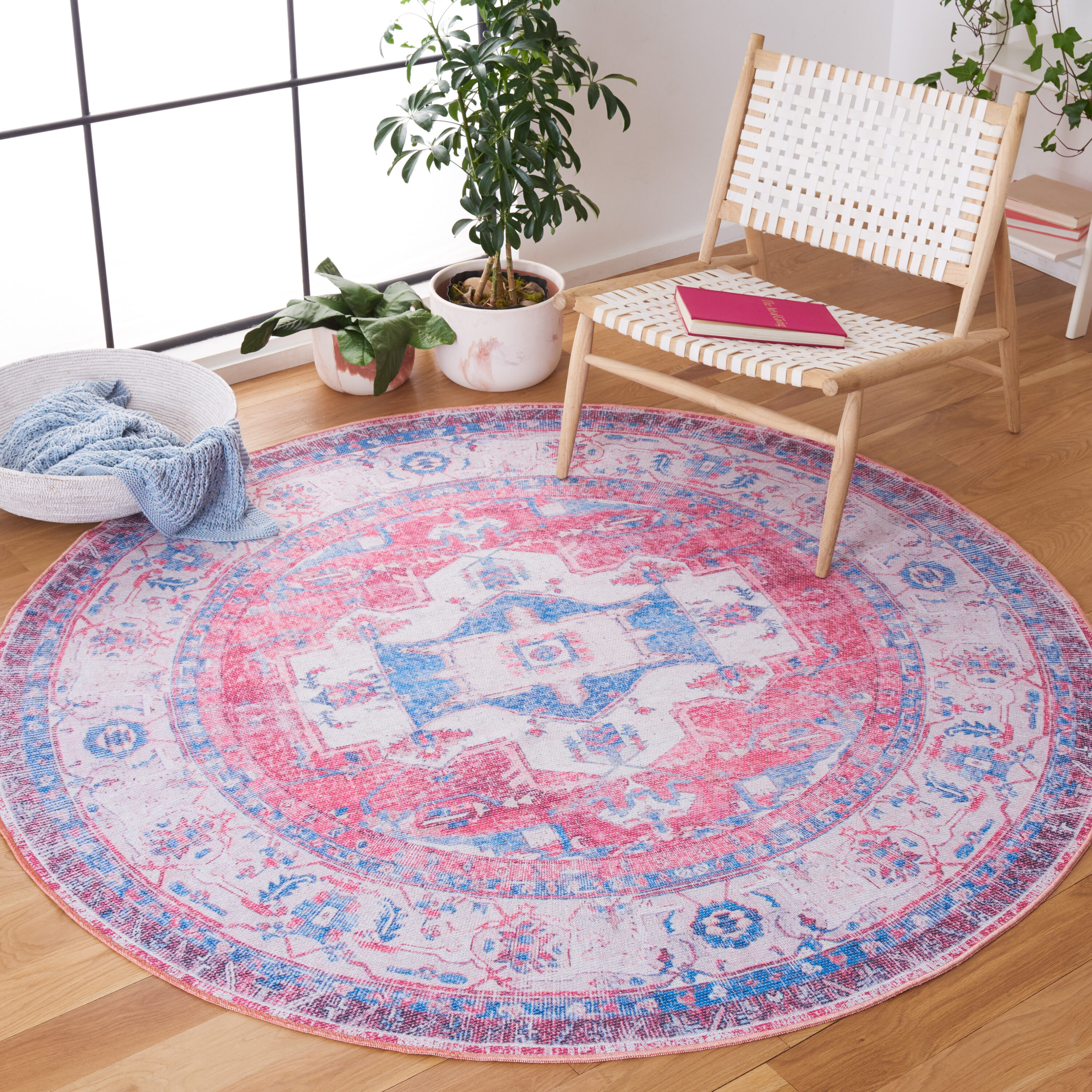 Safavieh SEP355Q-7R Serapi 7 x 7 (ft) Loomed Cotton Red/Ivory Round Indoor Border Machine washable Area rug