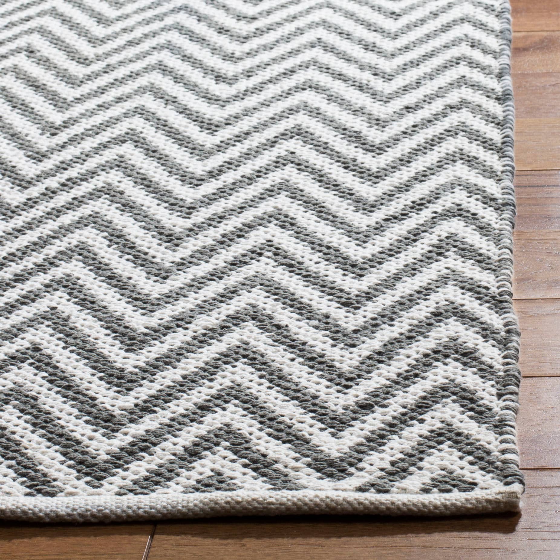 Safavieh MTK812A-3 rugs - View #3