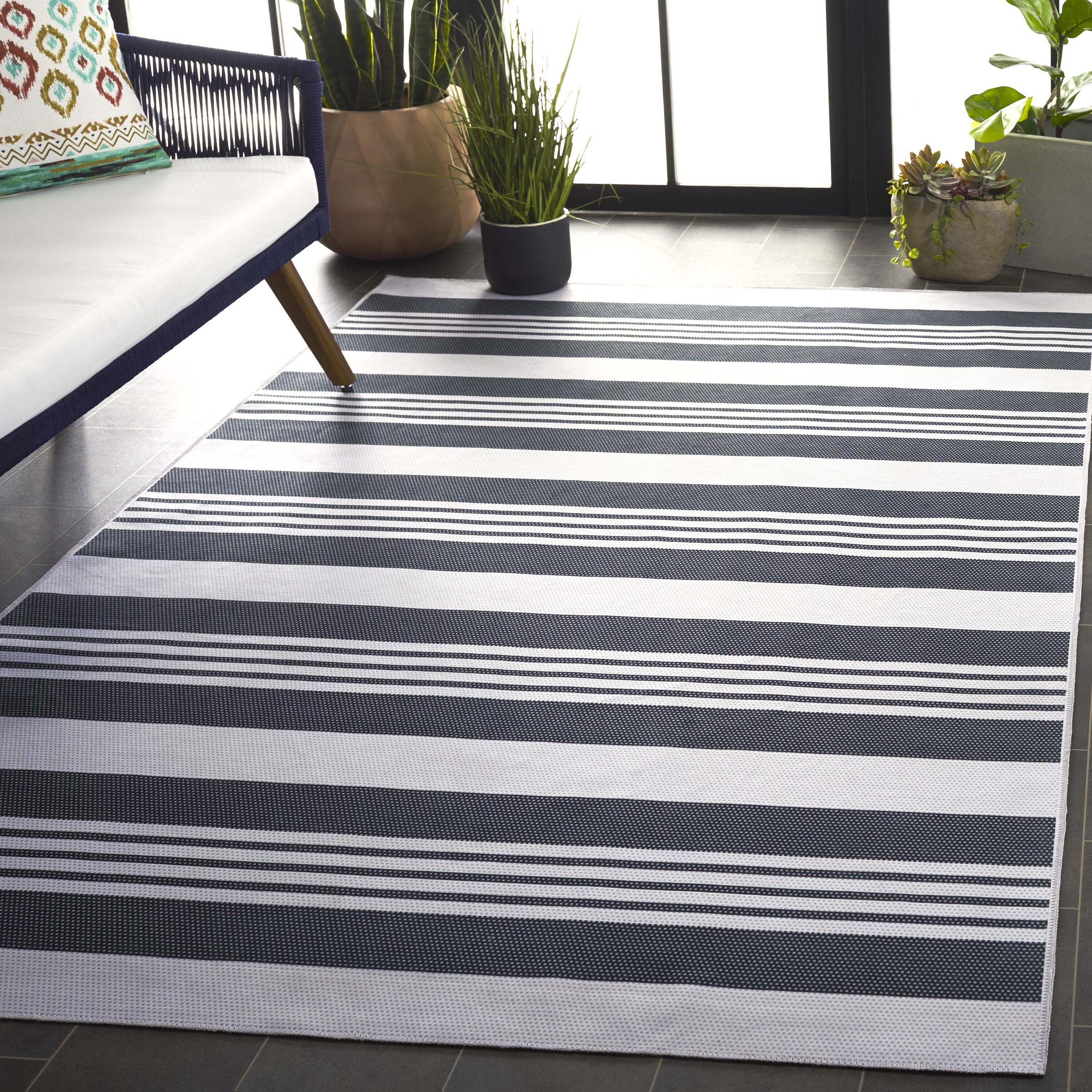 Safavieh MBU821Y-6 rugs - View #2