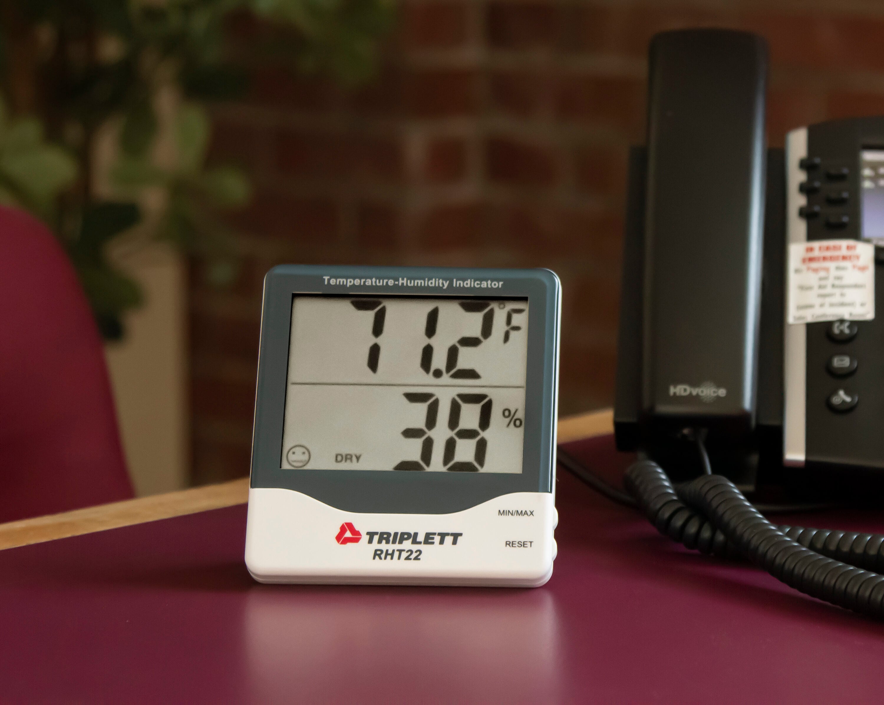 Triplett RHT22 LCD Screen Temperature Humidity Indicator, Dispalys Humidity  and Temperature