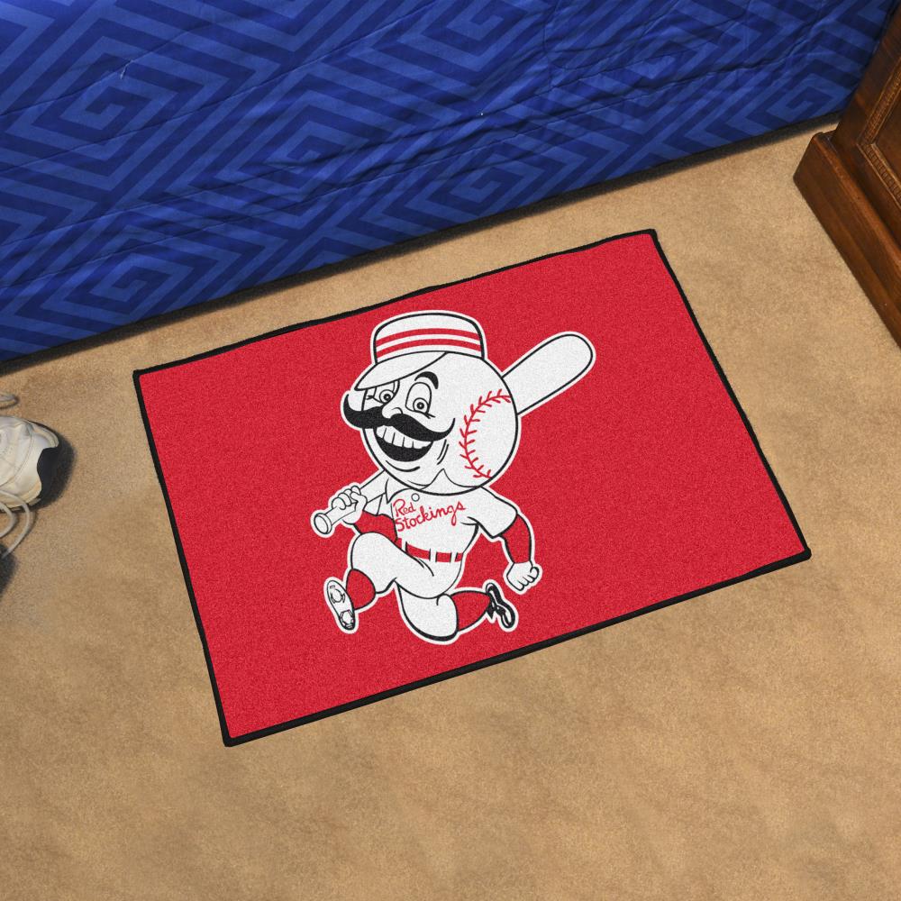 Cincinnati Reds 4x6 Plush Rug - Retro Collection