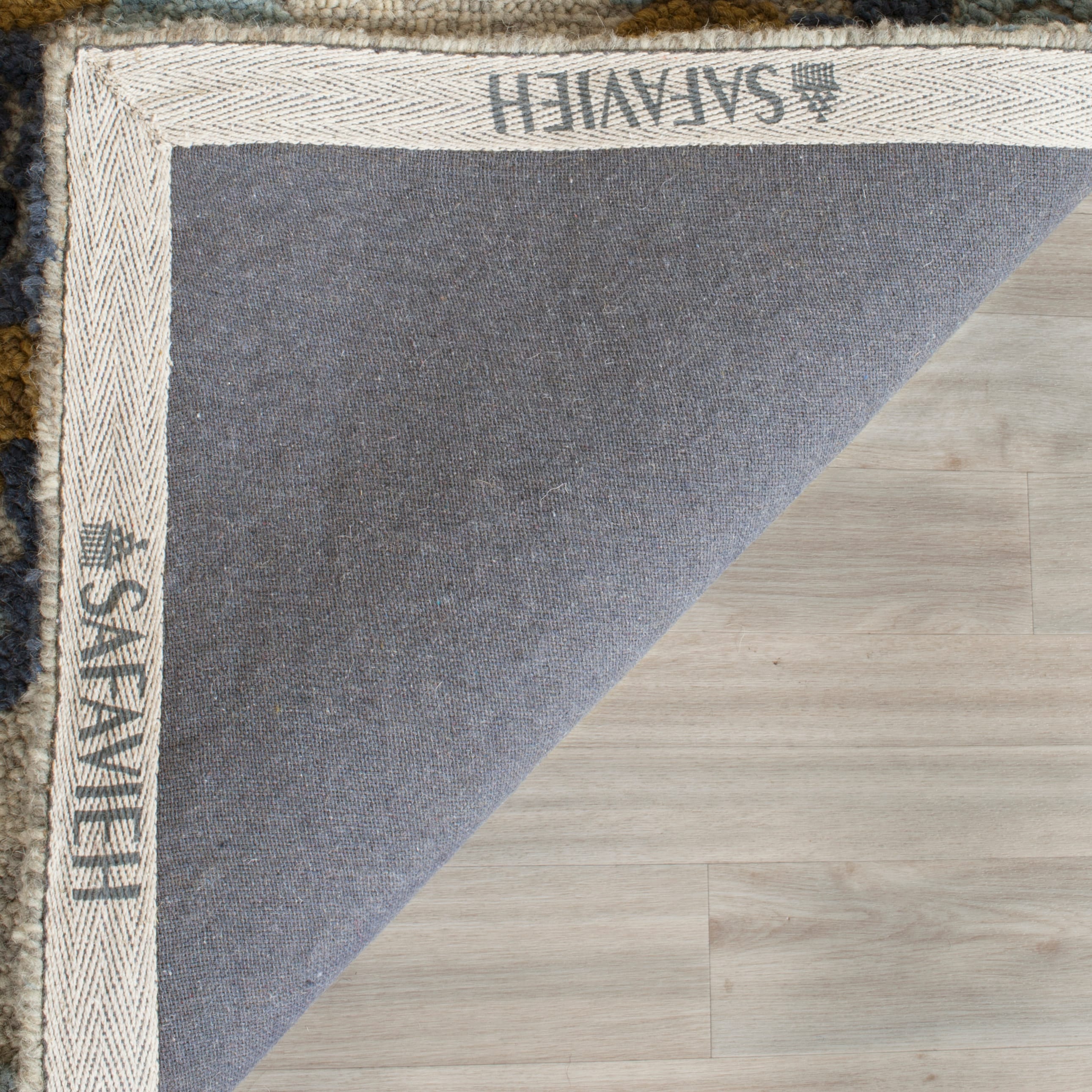 Safavieh BLM403A-4 rugs - View #4