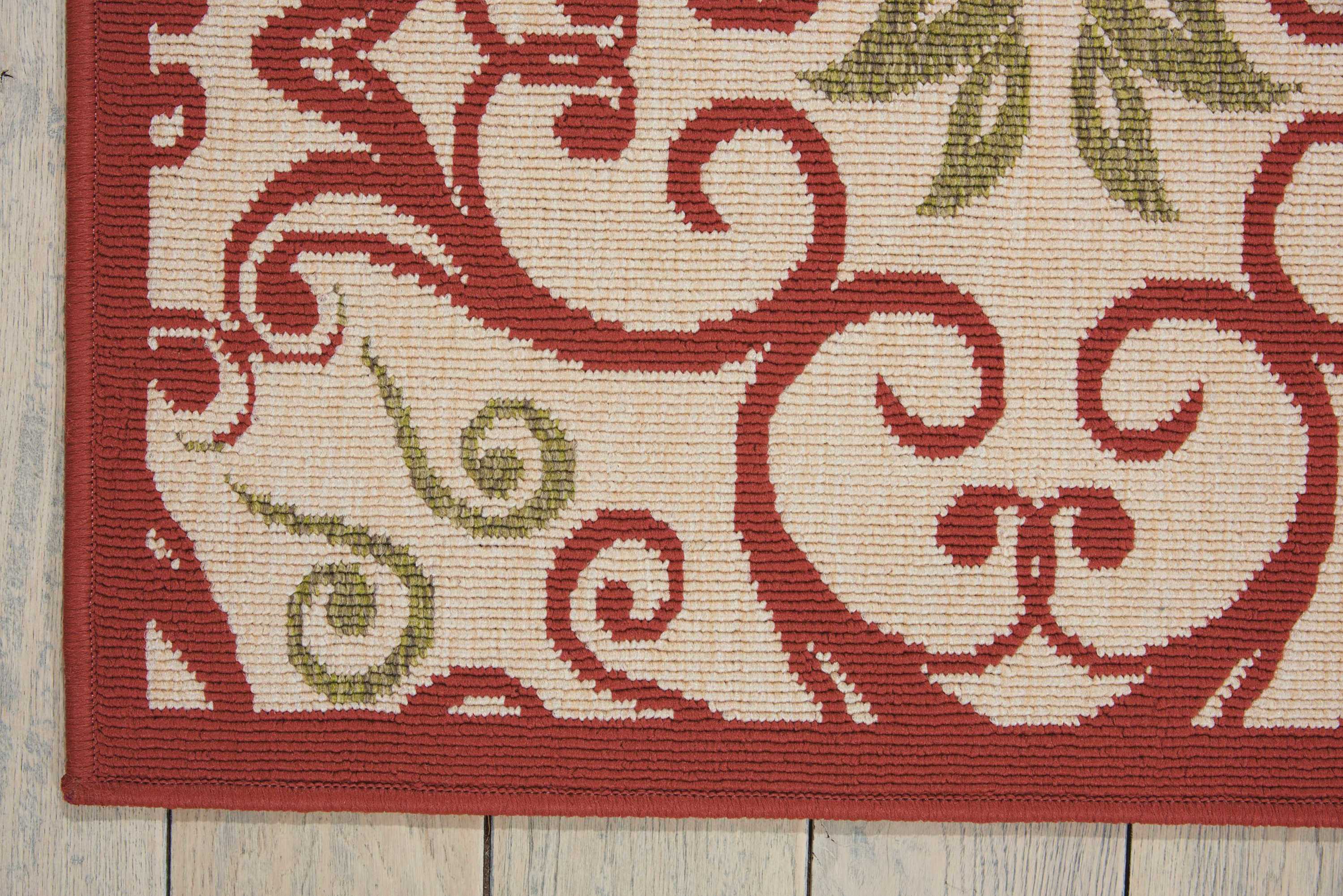 Ivory and Rust Reversible Synthetic 4' x 6' Area Rug