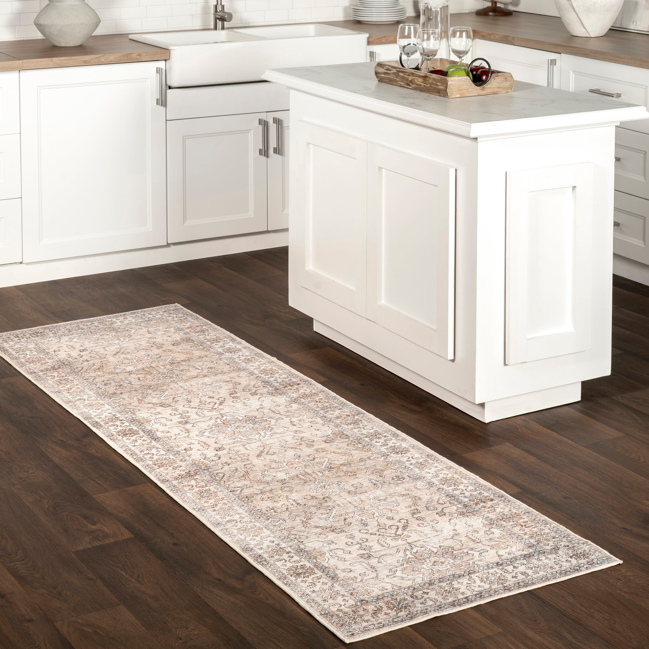 nuLOOM BIJL08A-2608 Britt 2 x 8 (ft) Loomed Polyester Light Orange Rectangular Indoor Medallion Vintage Machine washable Runner rug