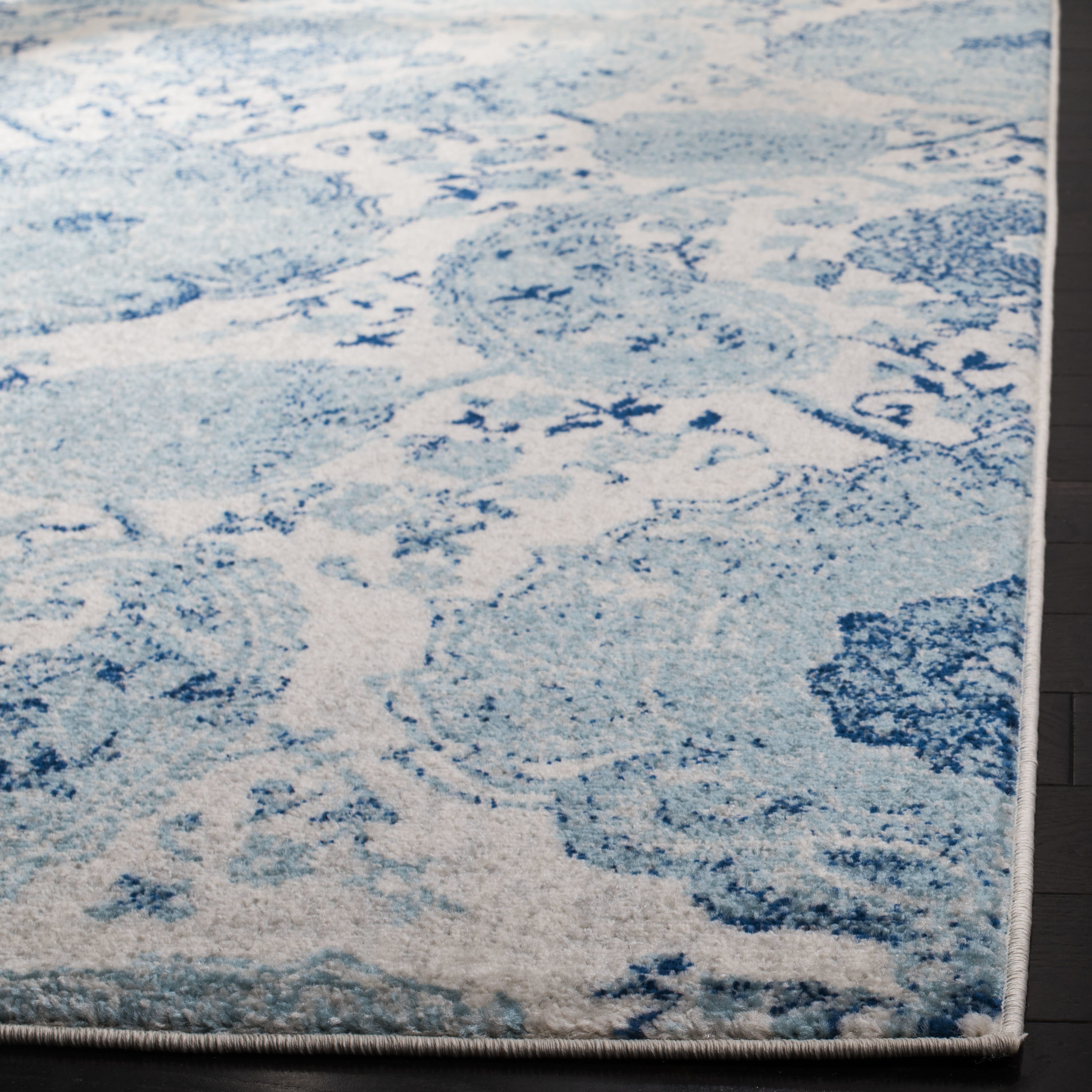 Safavieh MAD600E-7SQ rugs - View #3