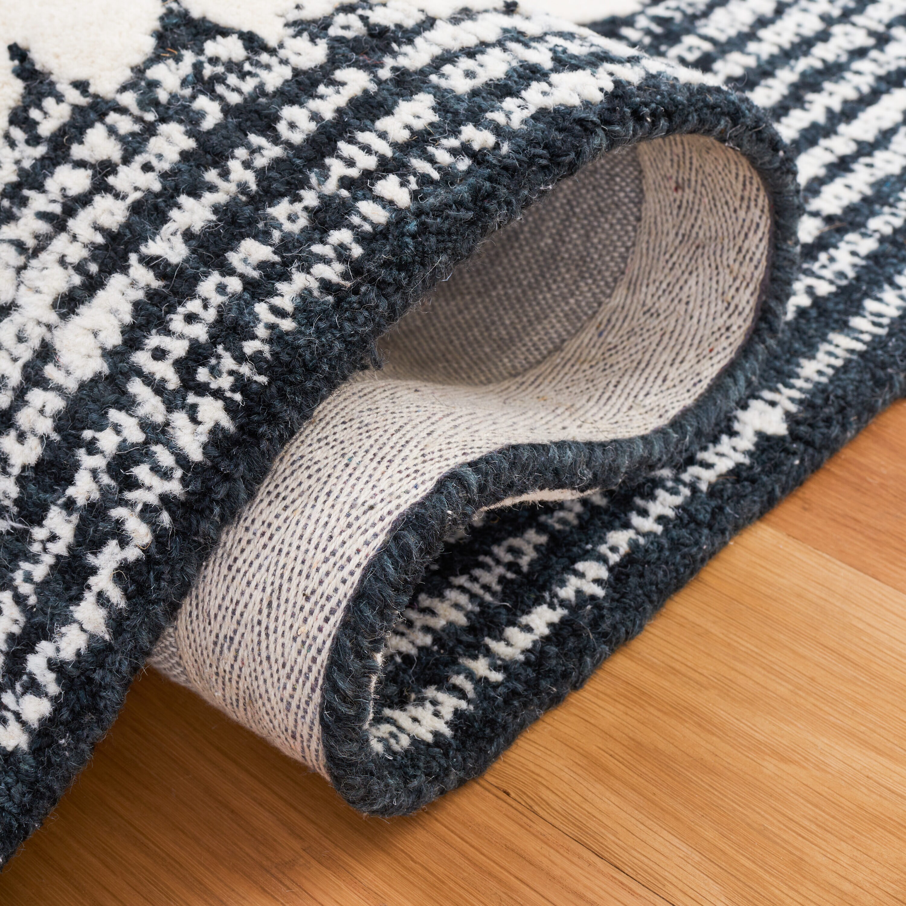 Safavieh MET185Z-4 rugs - View #7