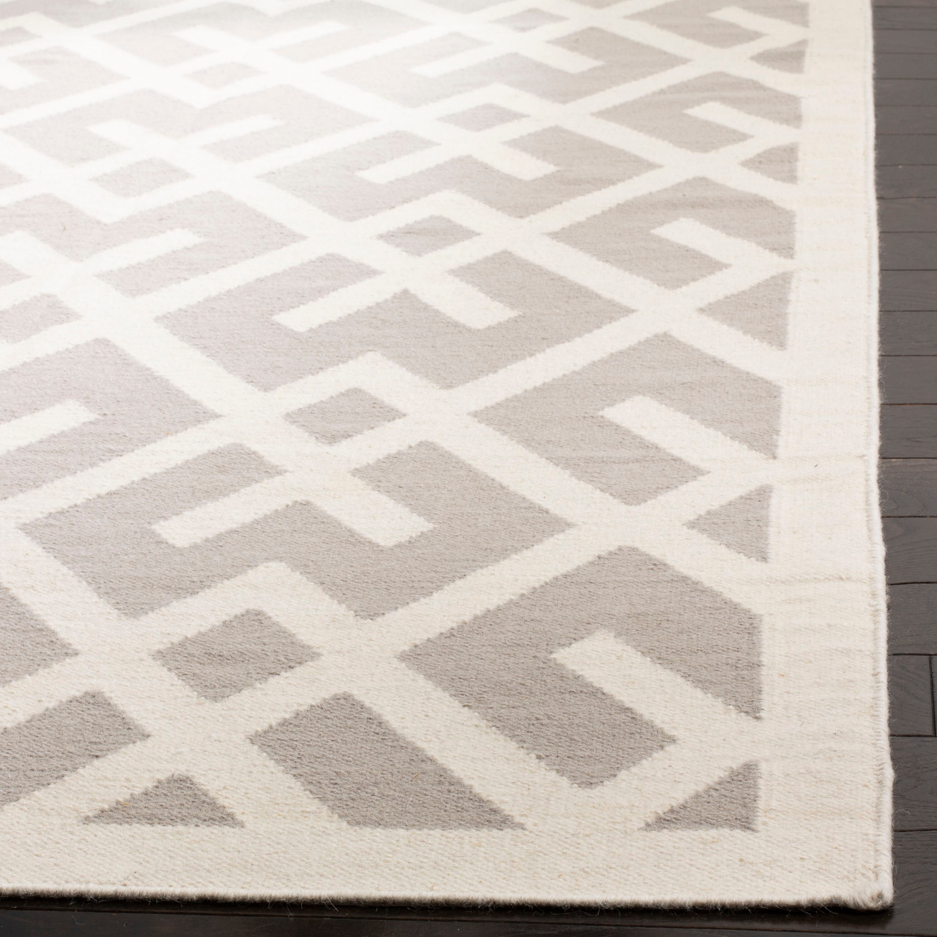 Safavieh DHU552G-26 rugs - View #3
