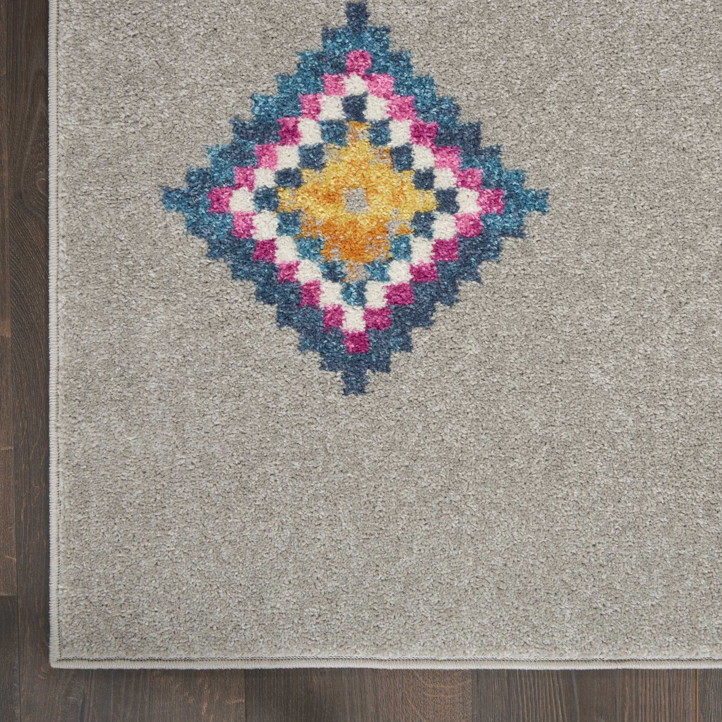 Grey and Multicolor Geometric Synthetic 6'7" x 9'6" Area Rug