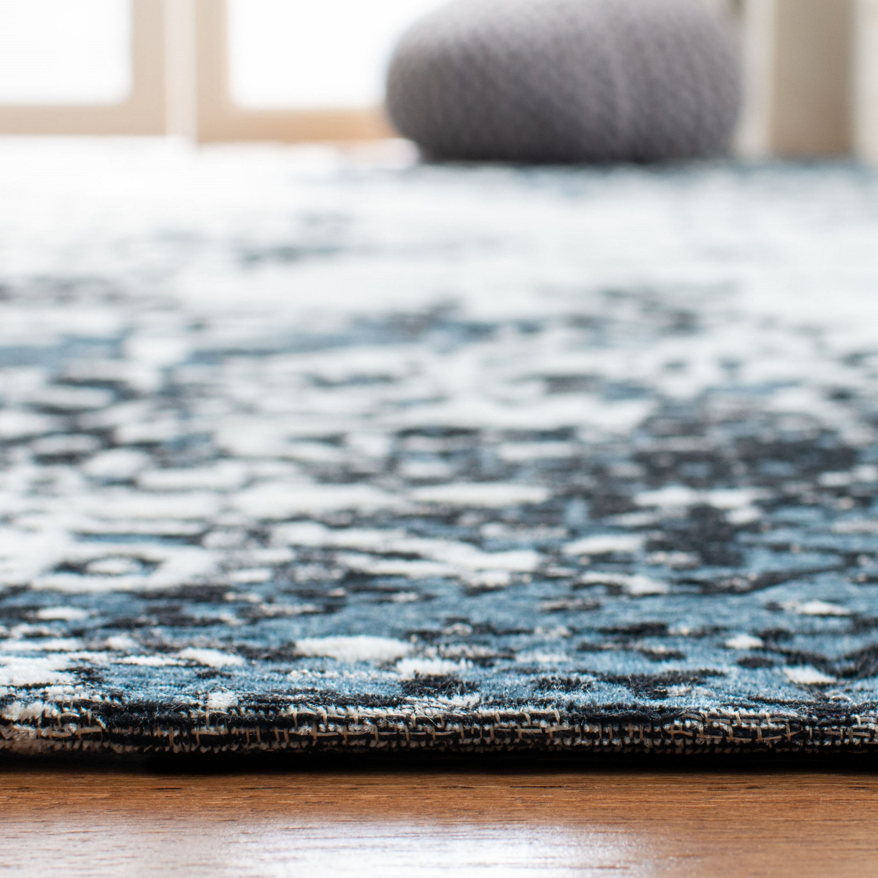 Safavieh CLV703N-4 rugs - View #4