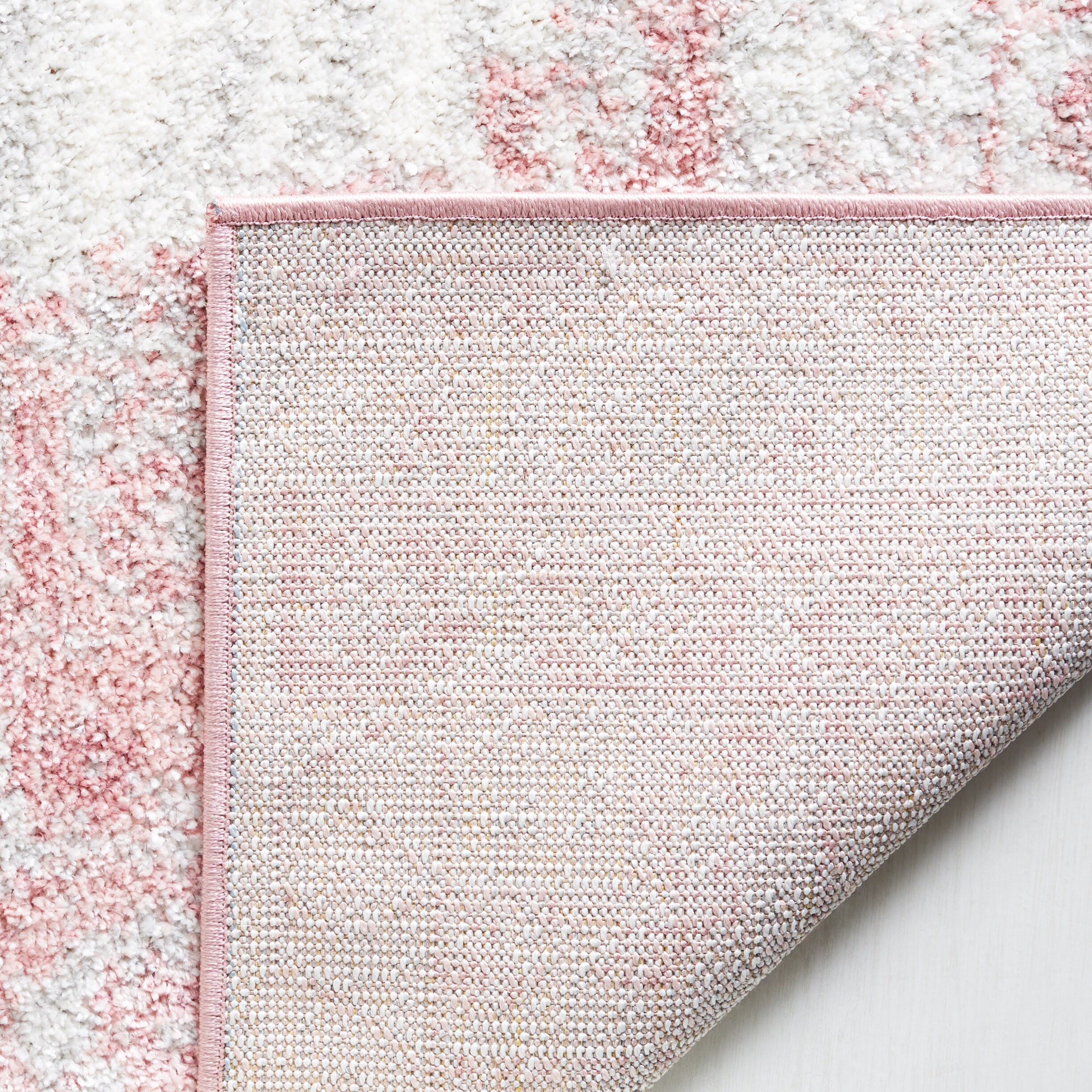 Safavieh LAY104U-213 rugs - View #4