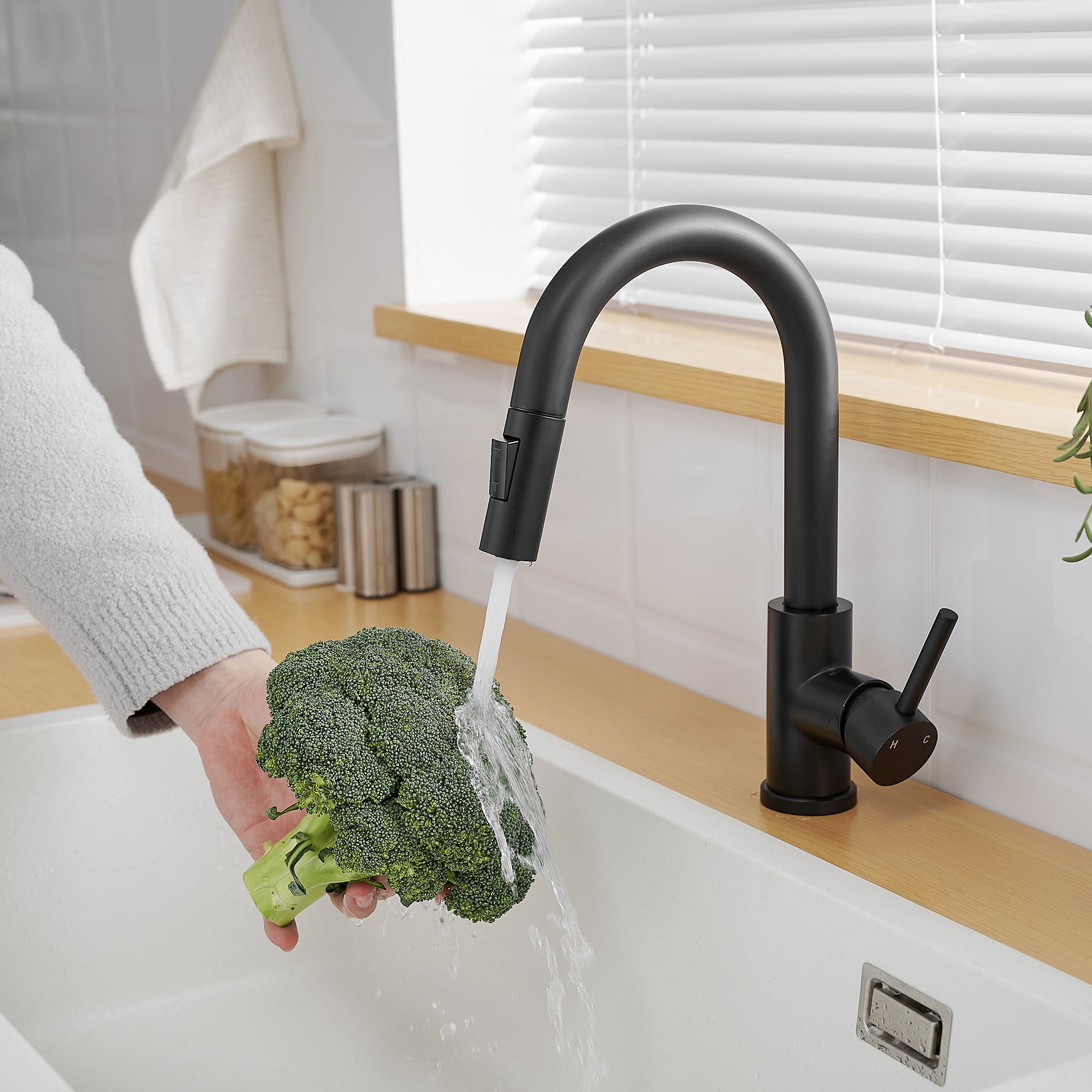 Clihome DG-KF03MB Kitchen-Faucets - View #5