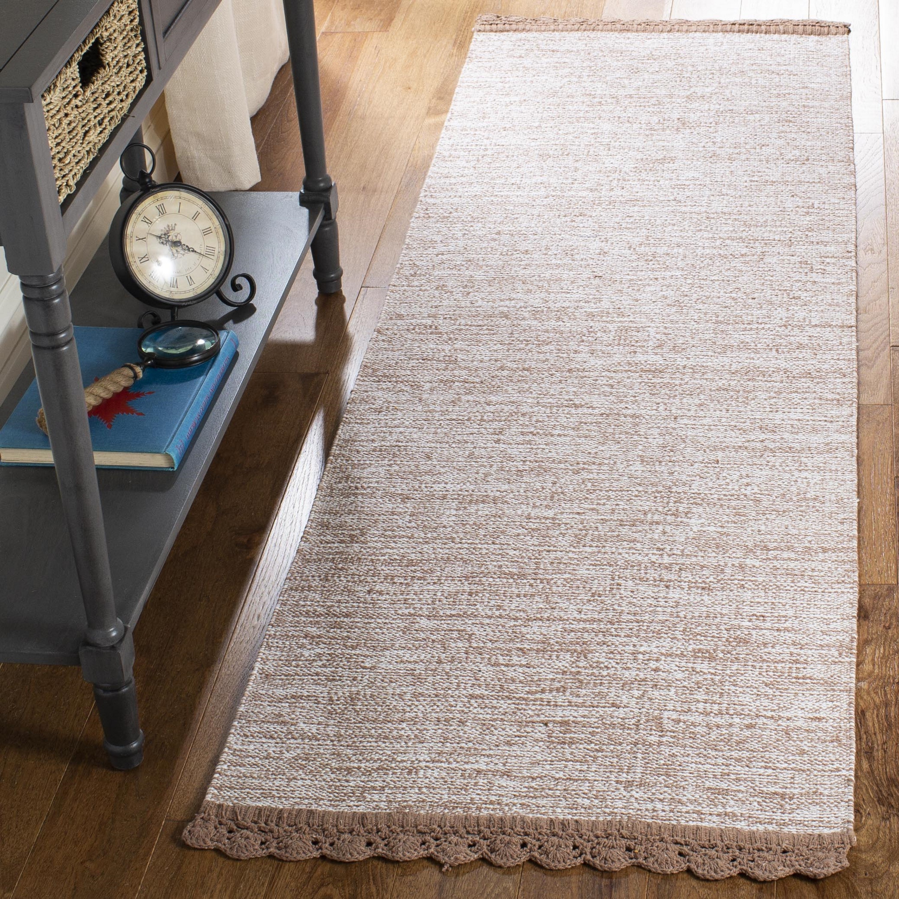 Safavieh MTK615F-27 Montauk Alburg 2 x 7 (ft) Cotton Brown Rectangular Indoor Coastal Runner rug