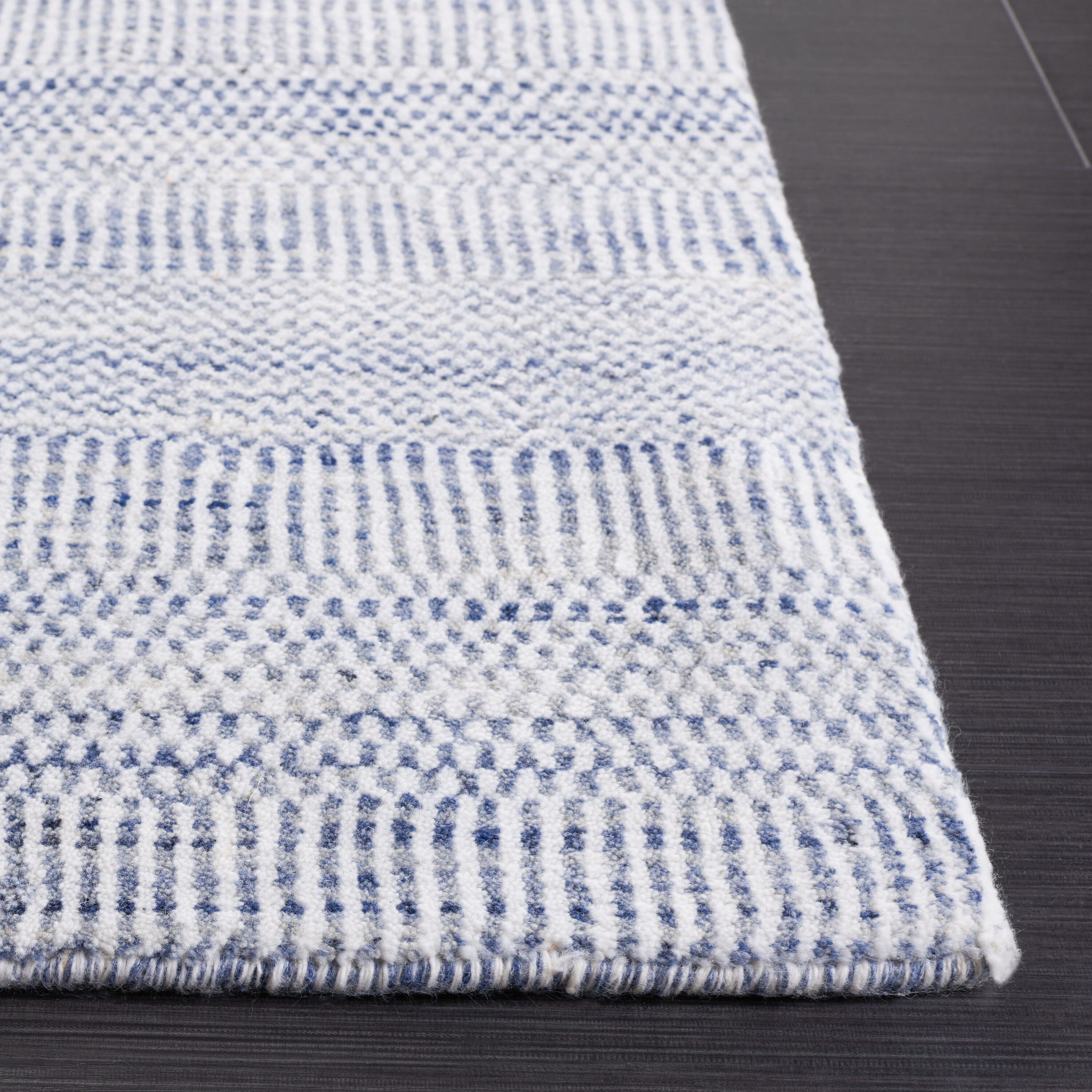 Safavieh MIR125M-4 rugs - View #6