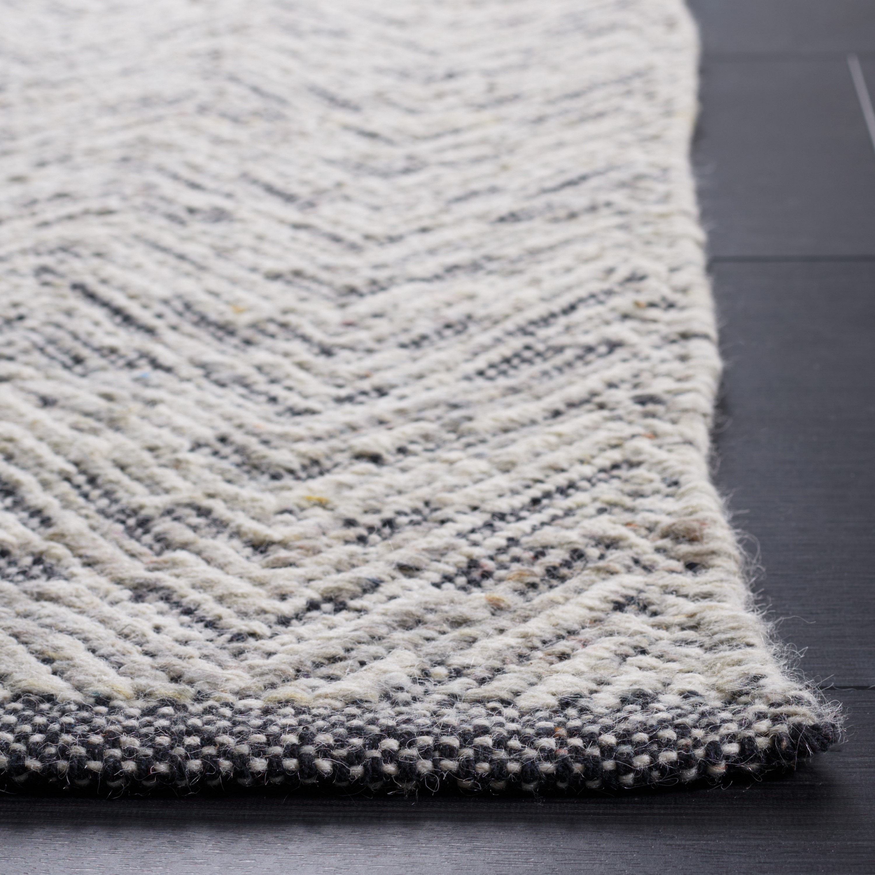 Safavieh KLM401G-4 rugs - View #3