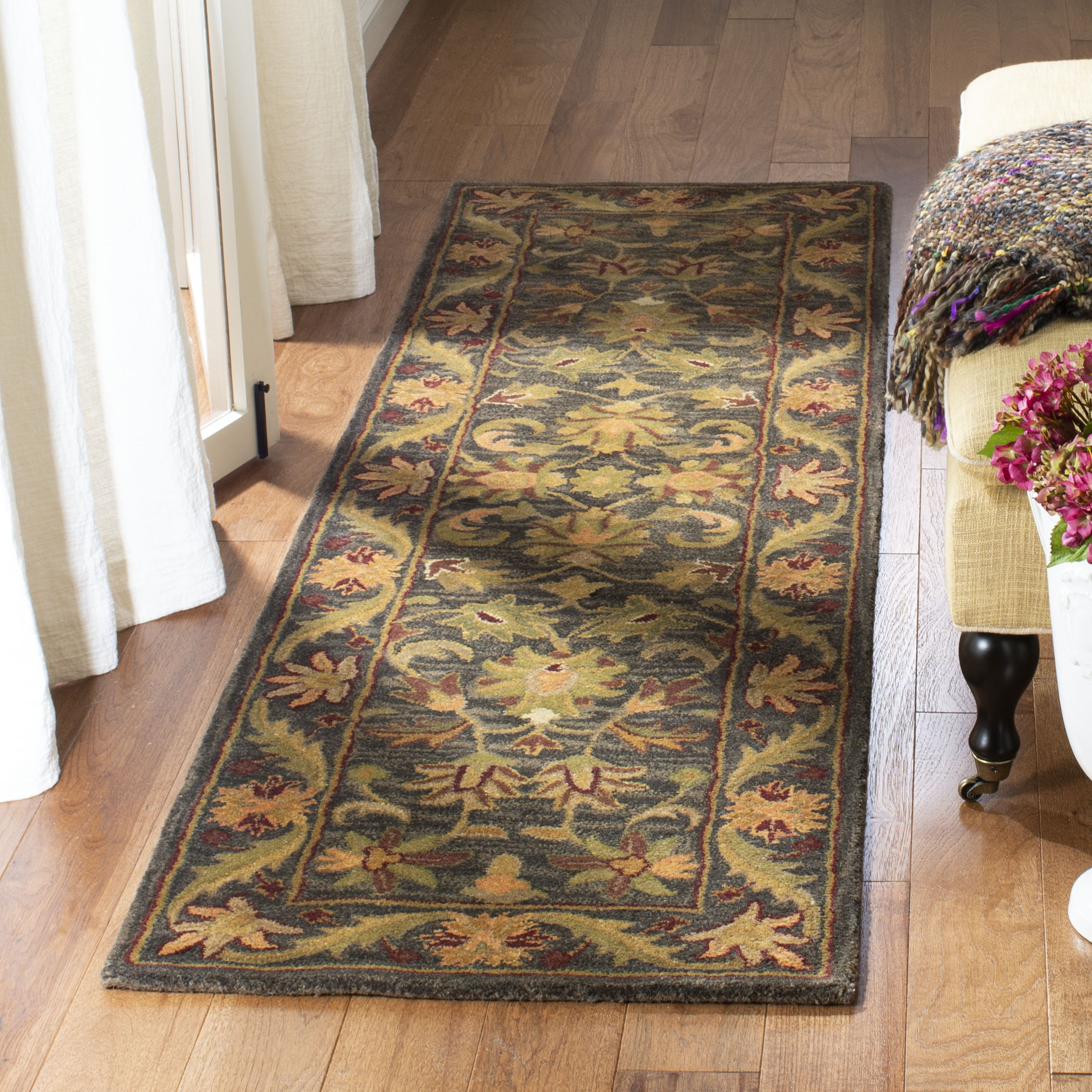 Safavieh AT52K-210 rugs - View #2