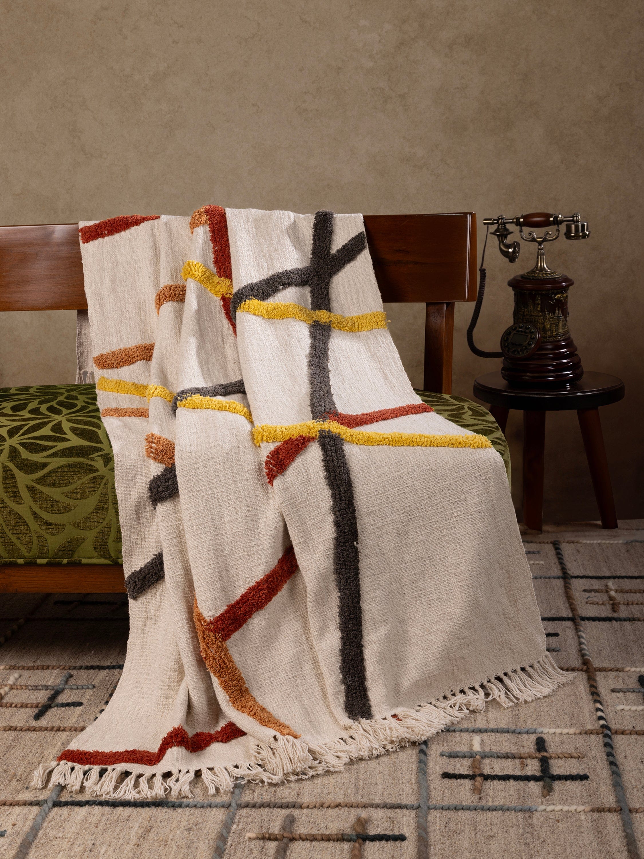 GAURI KOHLI GK71095 Blankets-And-Throws - View #3