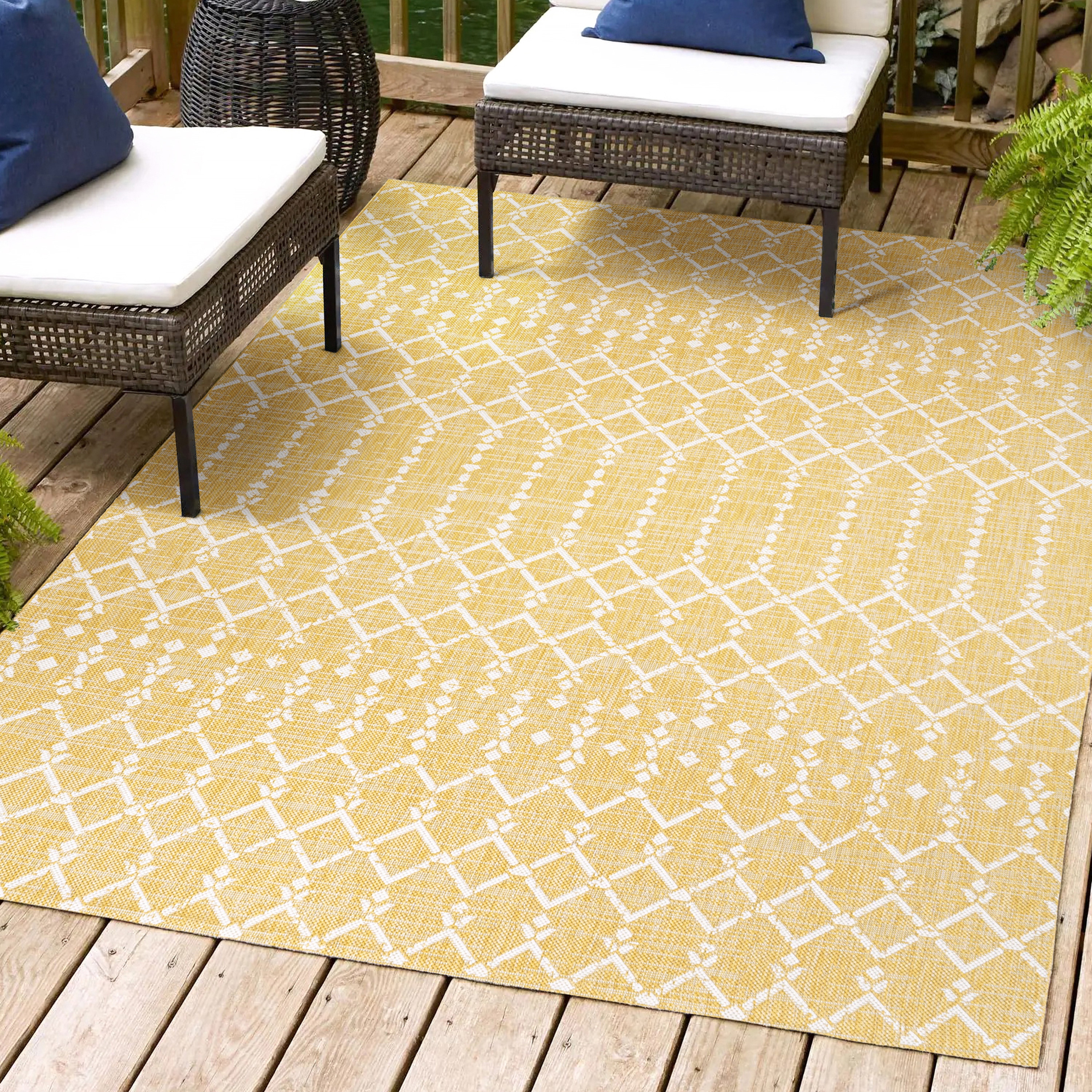 JONATHAN  Y SMB108G-3 Santa Monica Ourika Filigree Textured Weave 3 x 5 (ft) Loomed Polypropylene Yellow/Cream Rectangular Indoor/Outdoor Tribal Coastal Area rug
