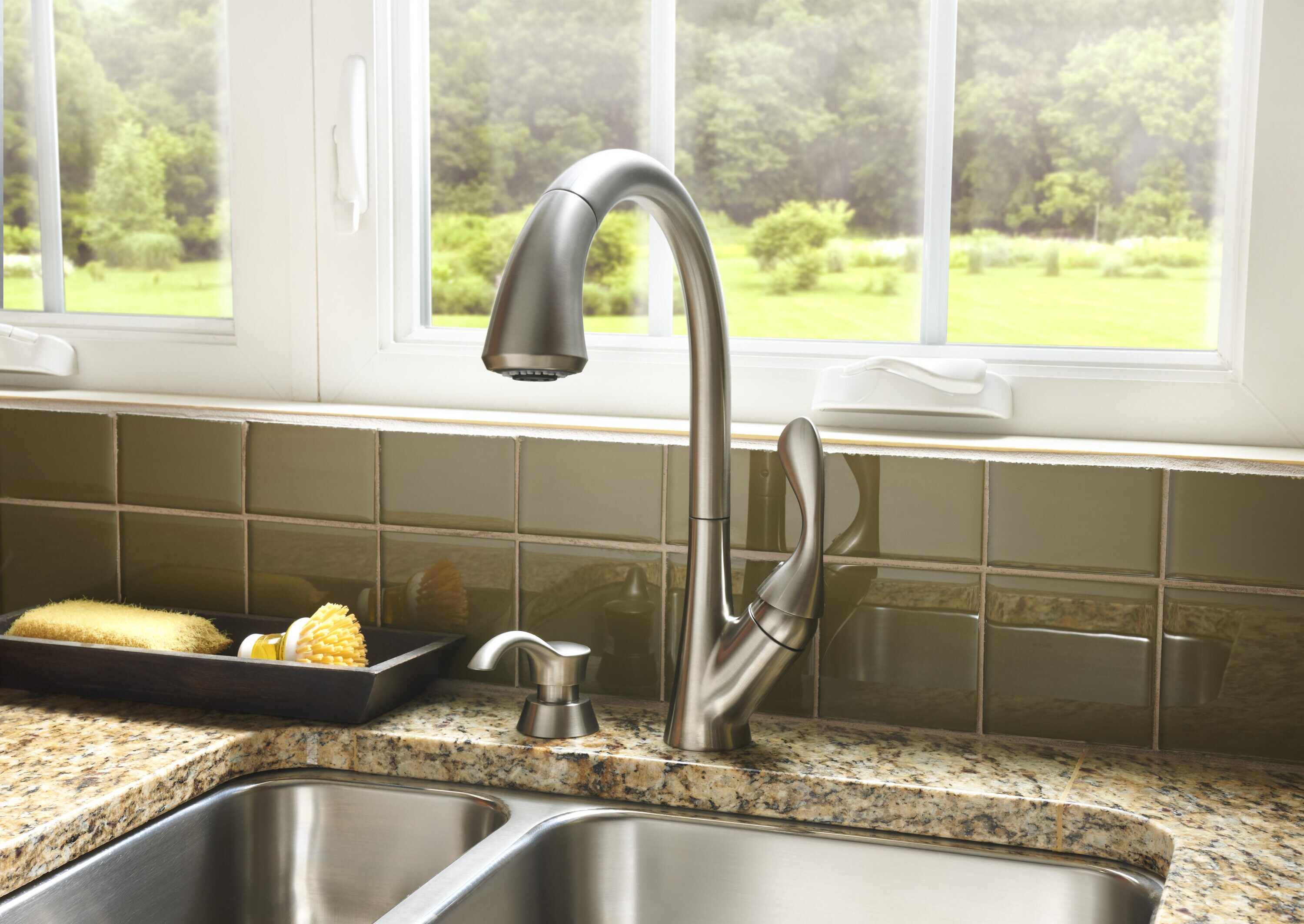 Delta 19922-SSSD-DST Kitchen-Faucets - View #7