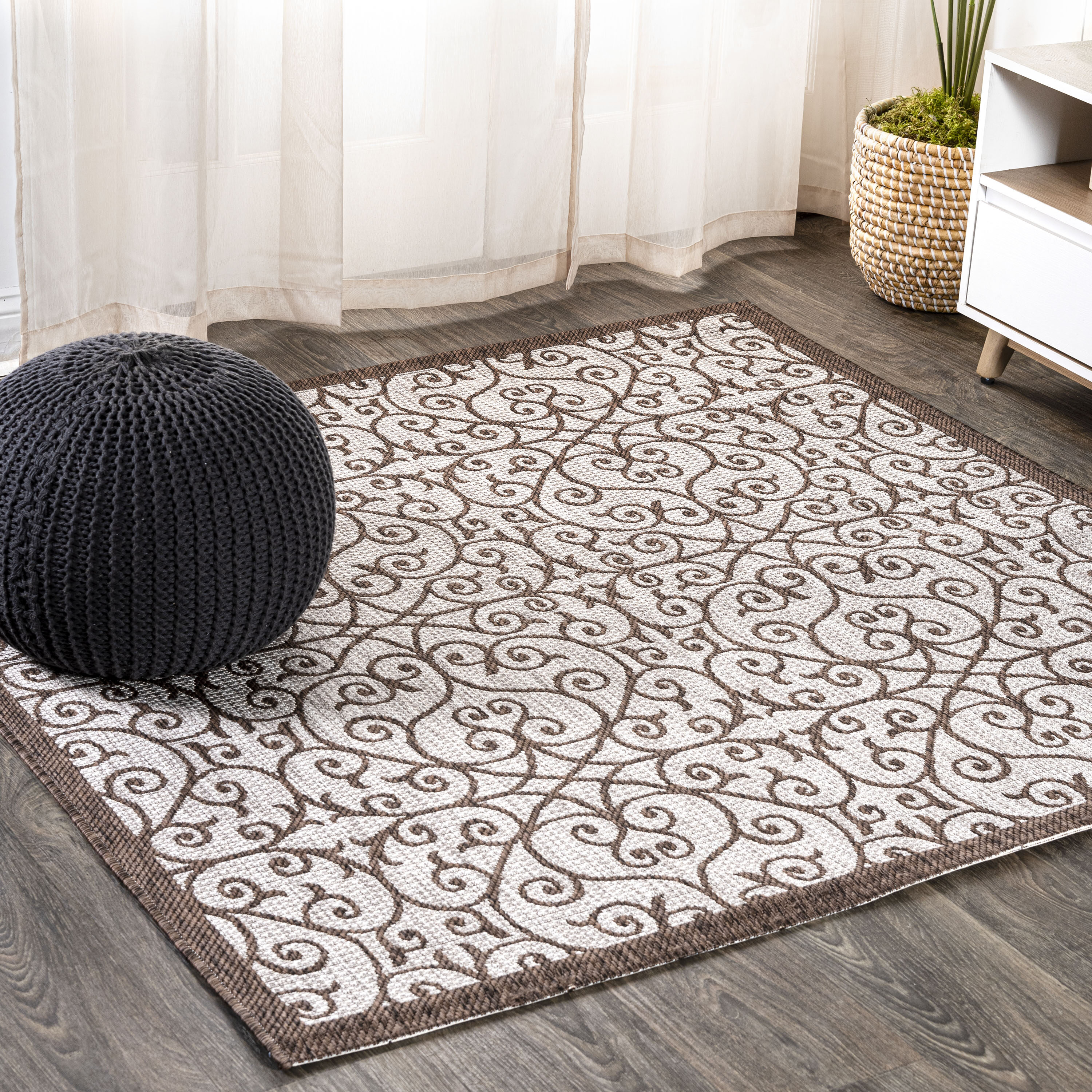 JONATHAN  Y SMB107C-8SQ SANTA MONICA Madrid Vintage Filigree Textured Weave 8 x 8 (ft) Polypropylene Taupe/Espresso Square Indoor Medallion Bohemian/Eclectic Area rug