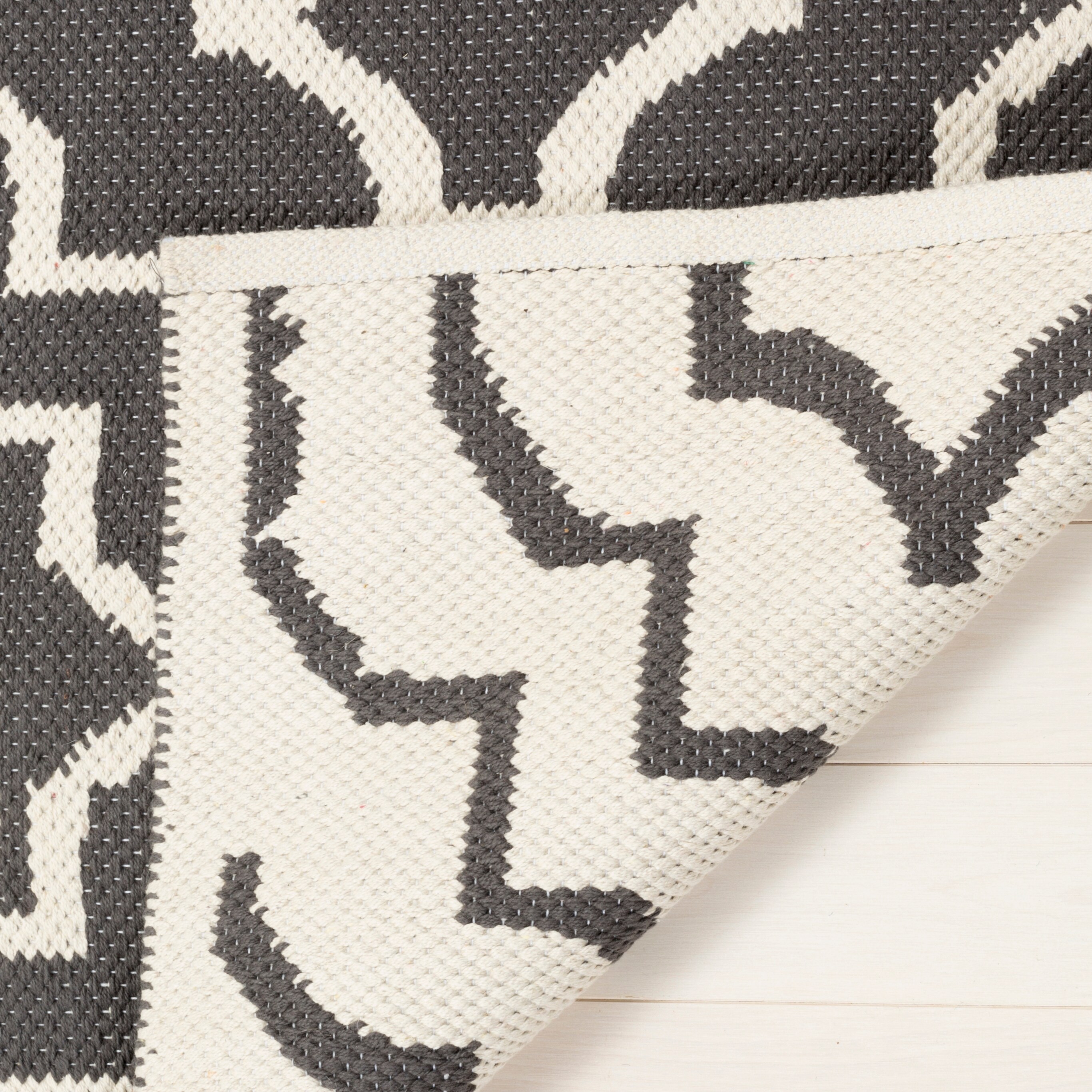 Safavieh MTK722E-5 rugs - View #4