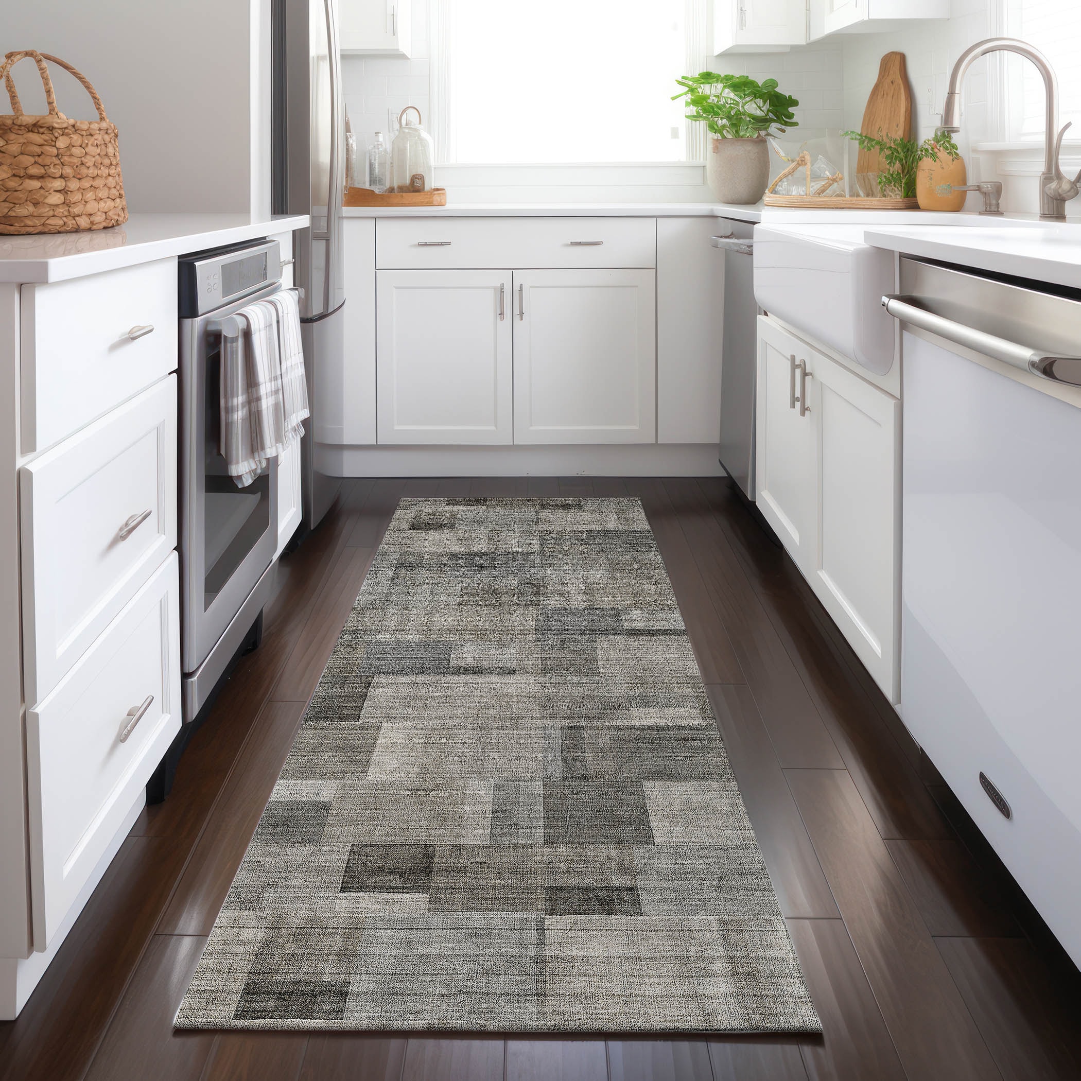 Addison Rugs ACN639TP2X8 Chantille ACN639TP 2 x 7 (ft) Polyester Taupe Rectangular Indoor/Outdoor Geometric Machine washable Runner rug