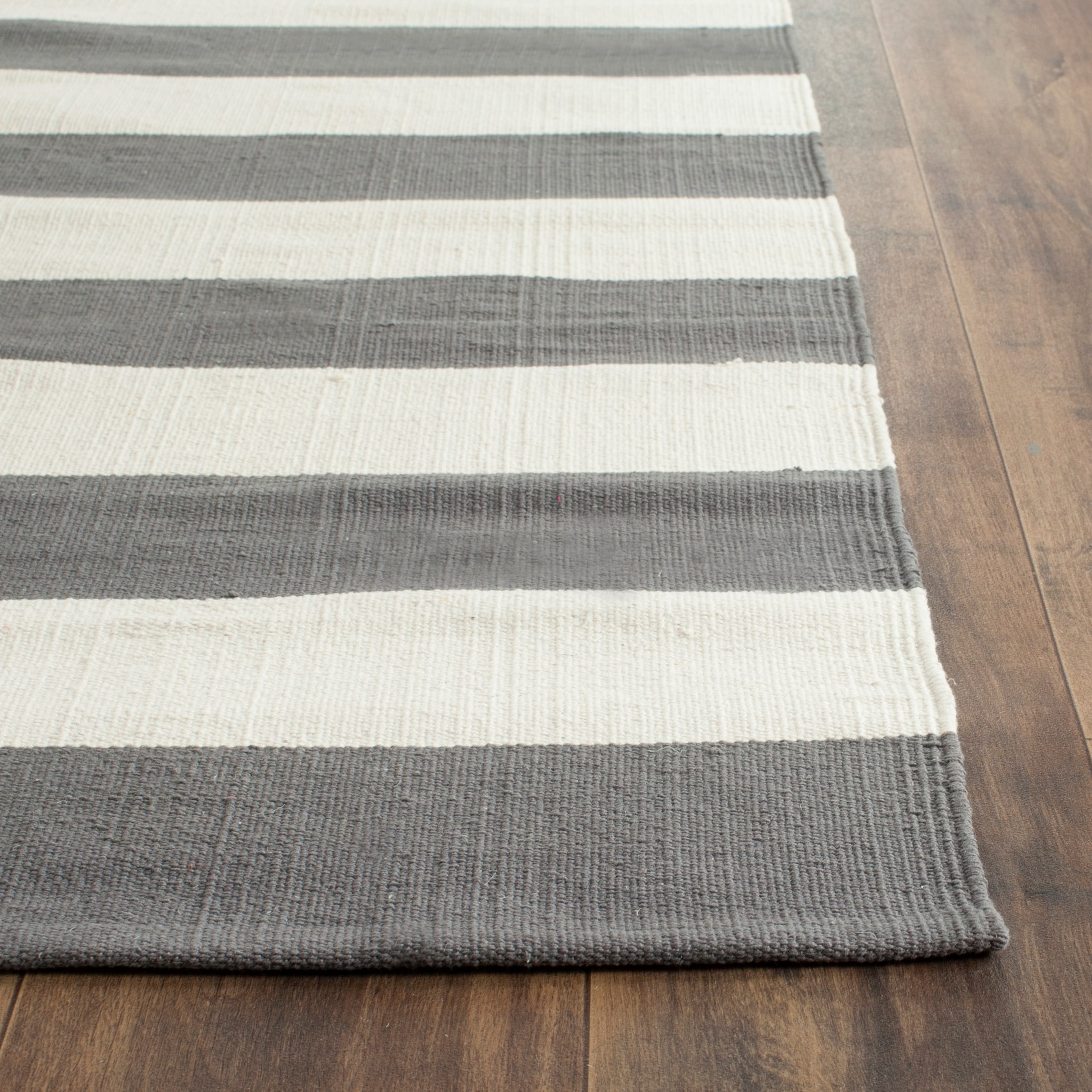 Safavieh MTK712G-8 rugs - View #3